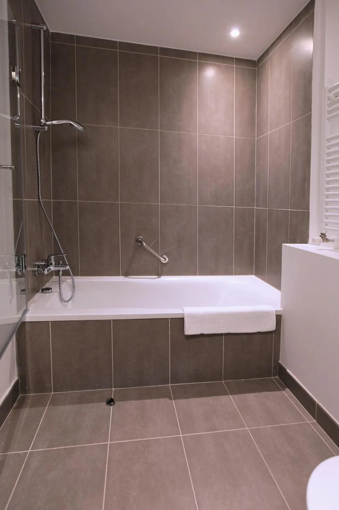 Toilet in Droushia Heights Hotel