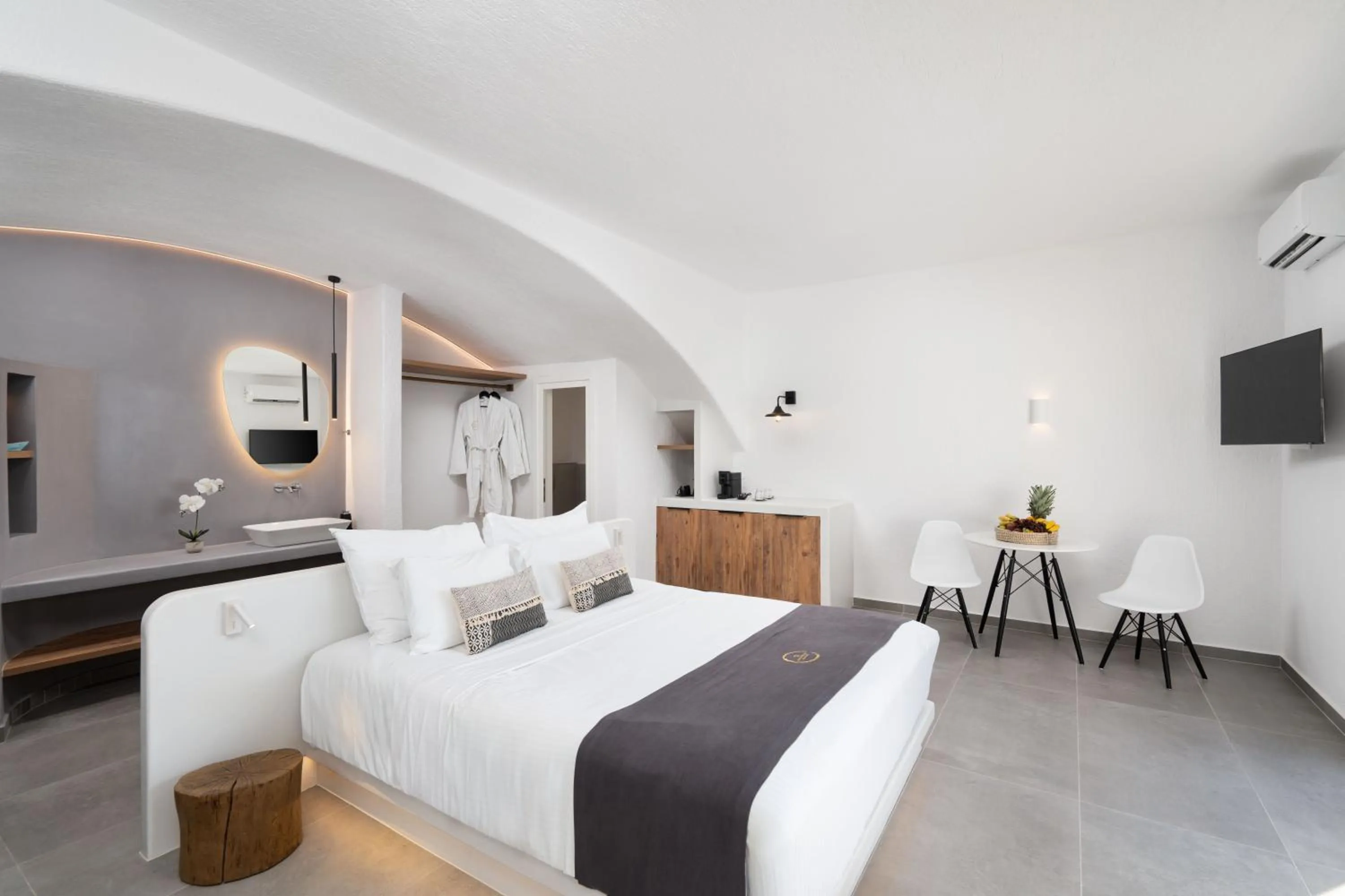 Bed in Aegean Melody Suites & Villas