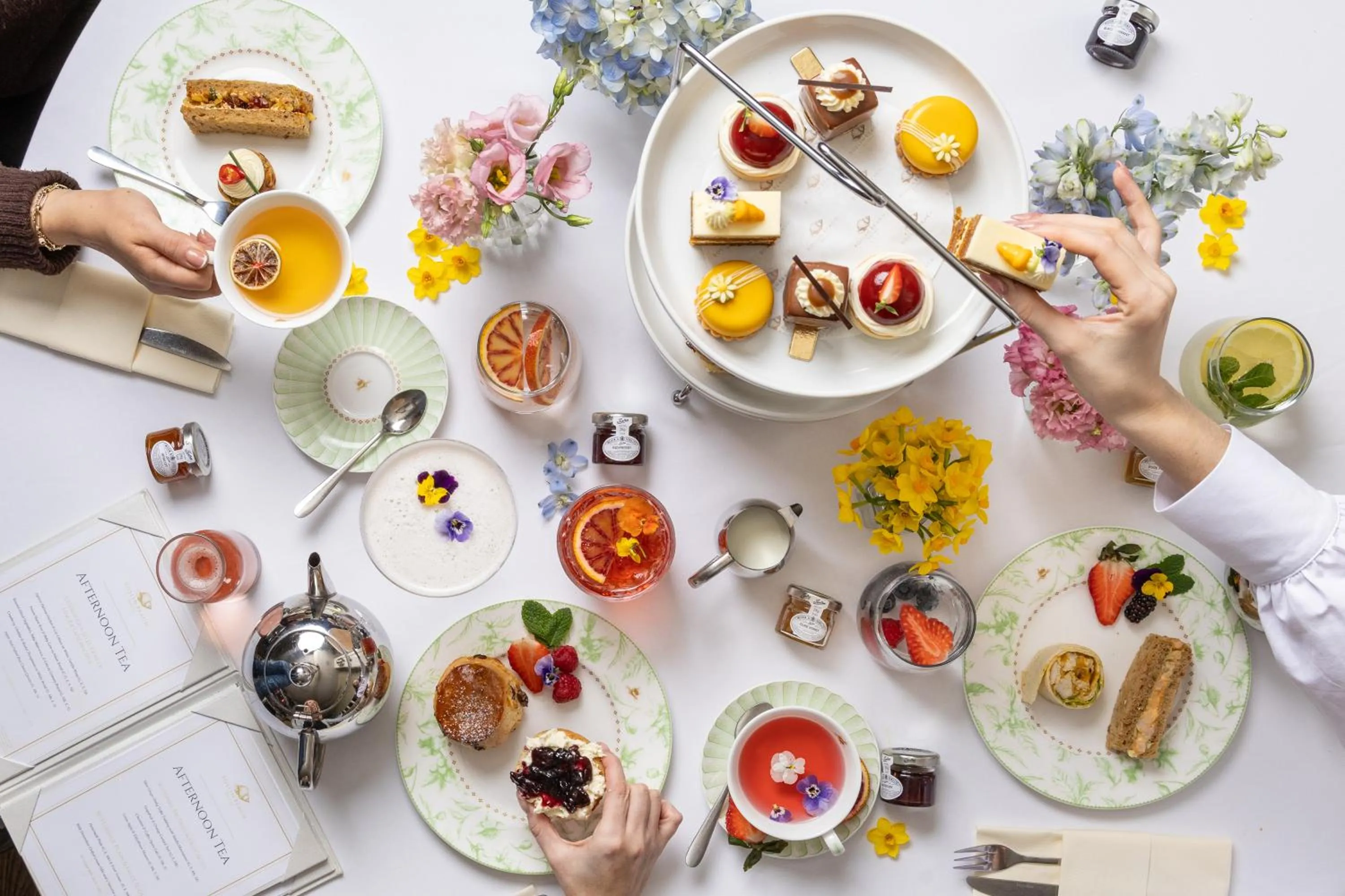 Restaurant/places to eat in Roslin Beach Hotel