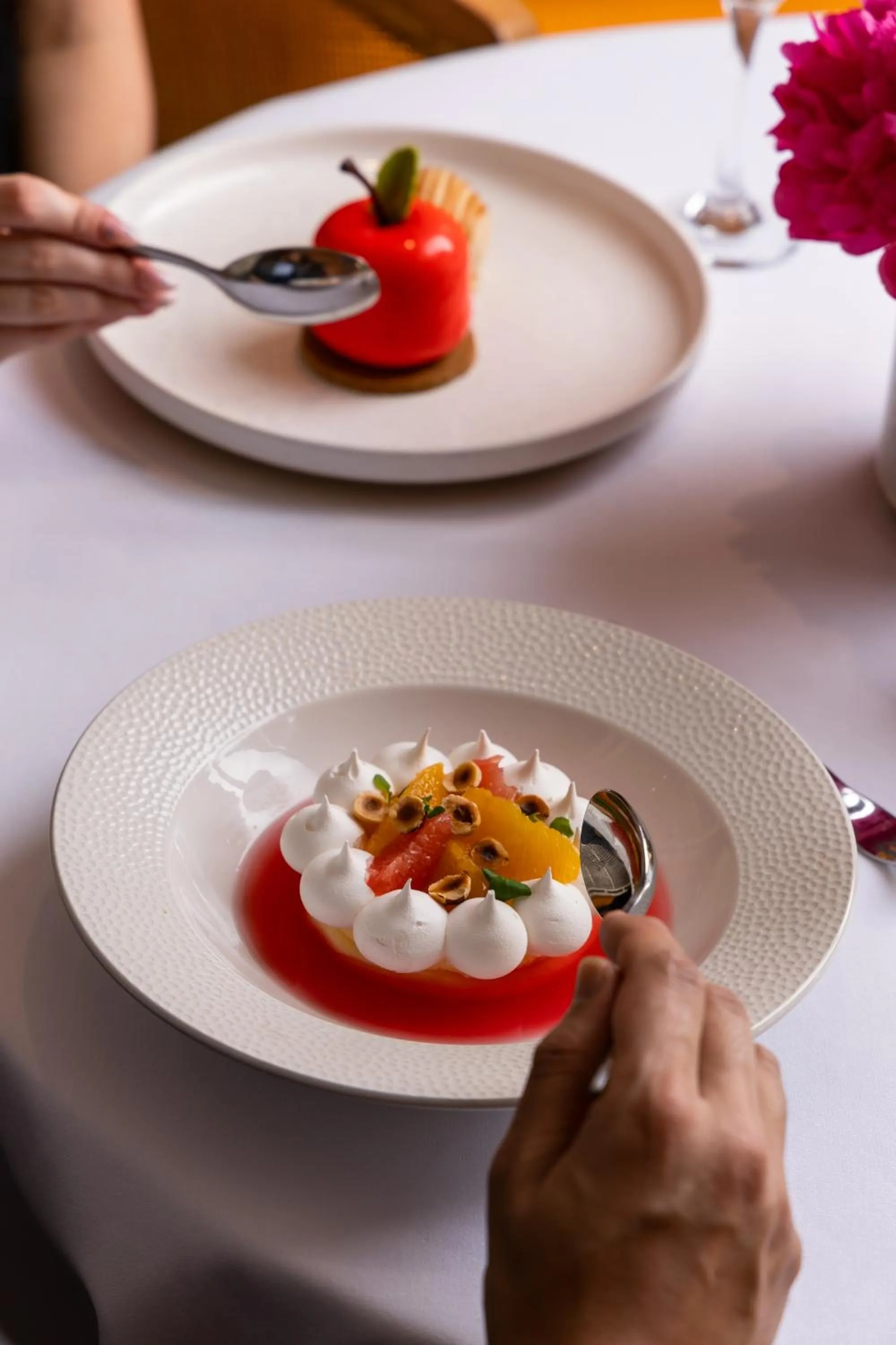 Restaurant/places to eat in Roslin Beach Hotel