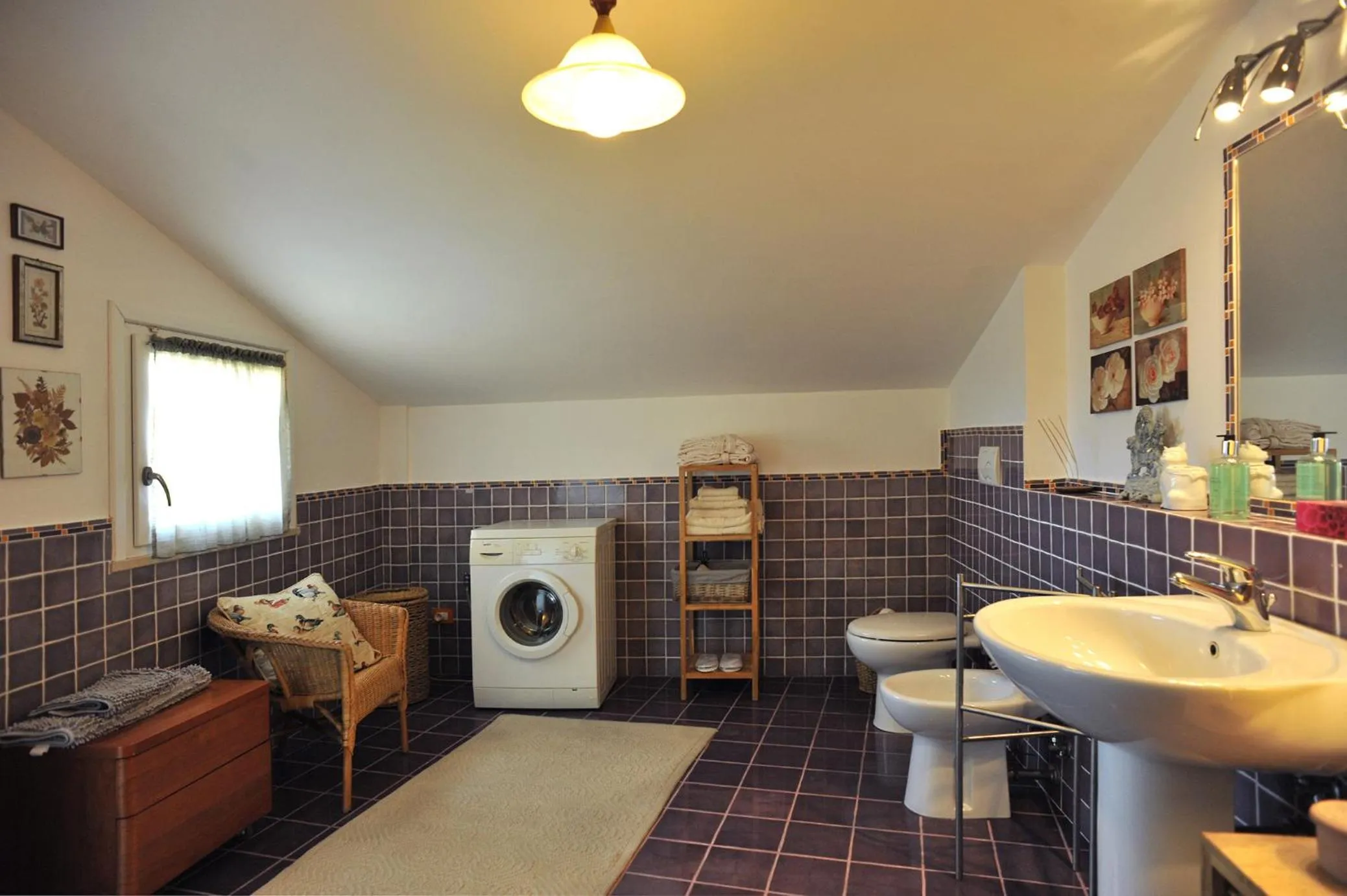 Bathroom in IL golfo artisti e poeti villa thea