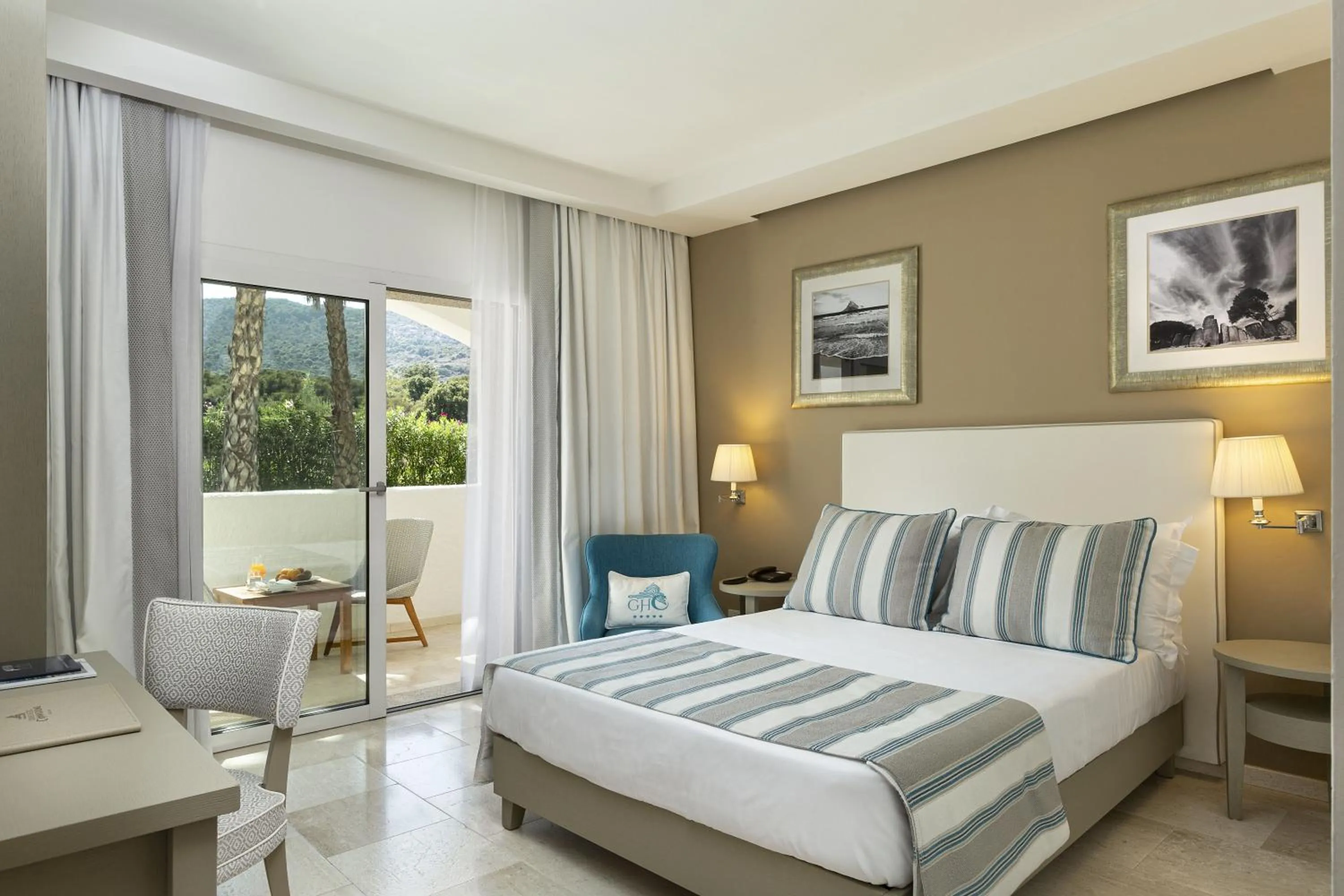 Bed in Grand Hotel Cannigione