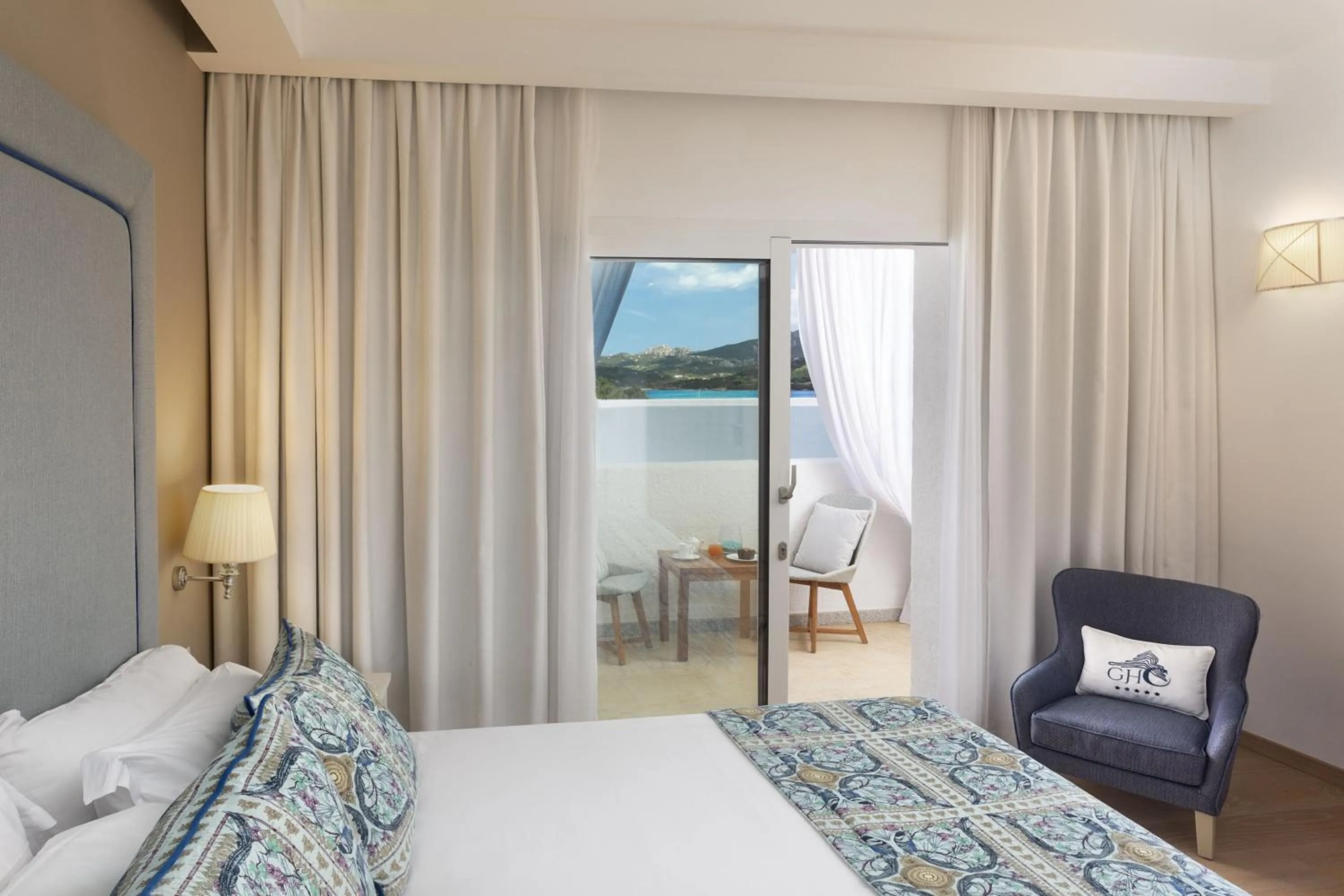 Bed in Grand Hotel Cannigione