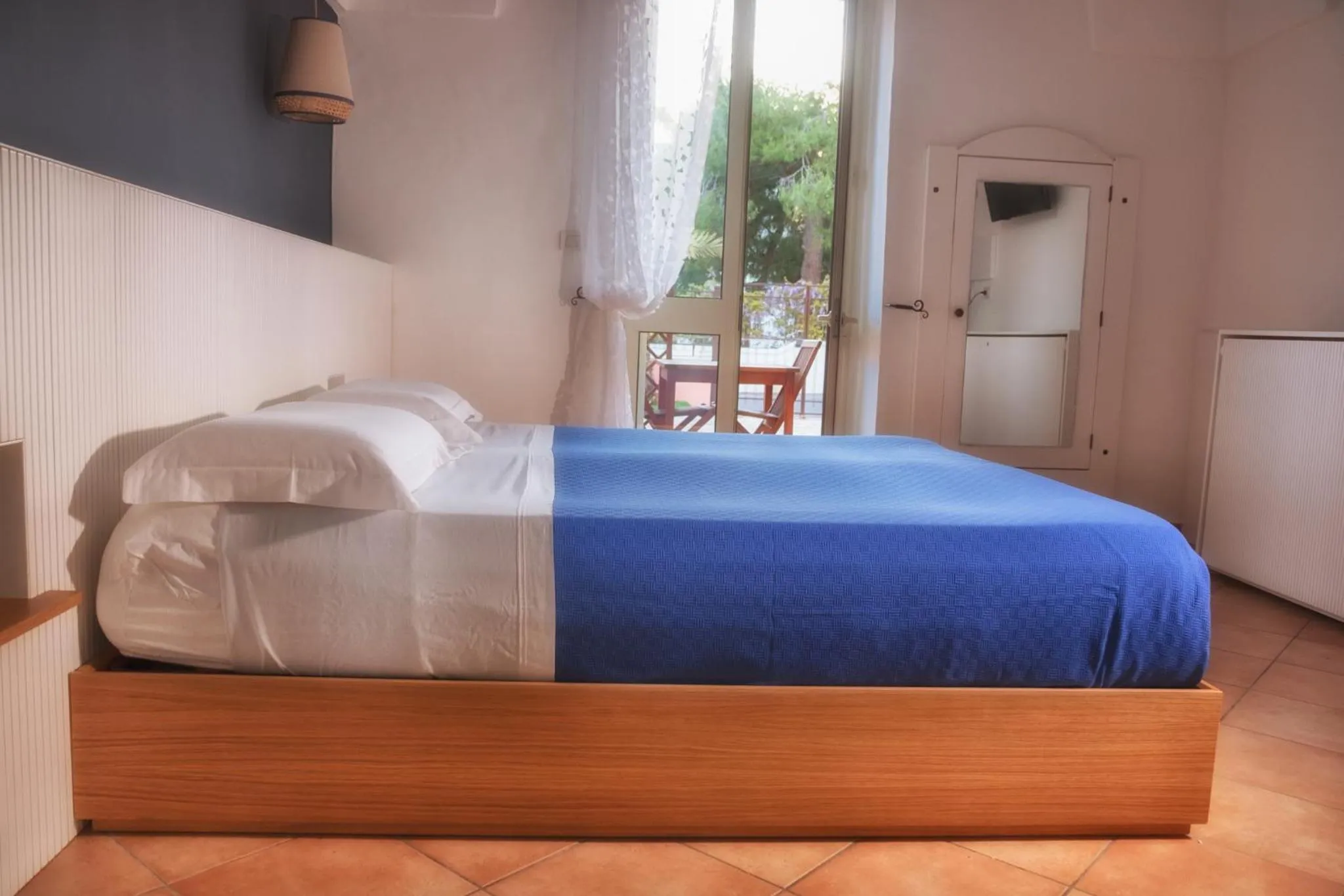 Bedroom, Bed in B&B Happy Days Golfo di Gallipoli