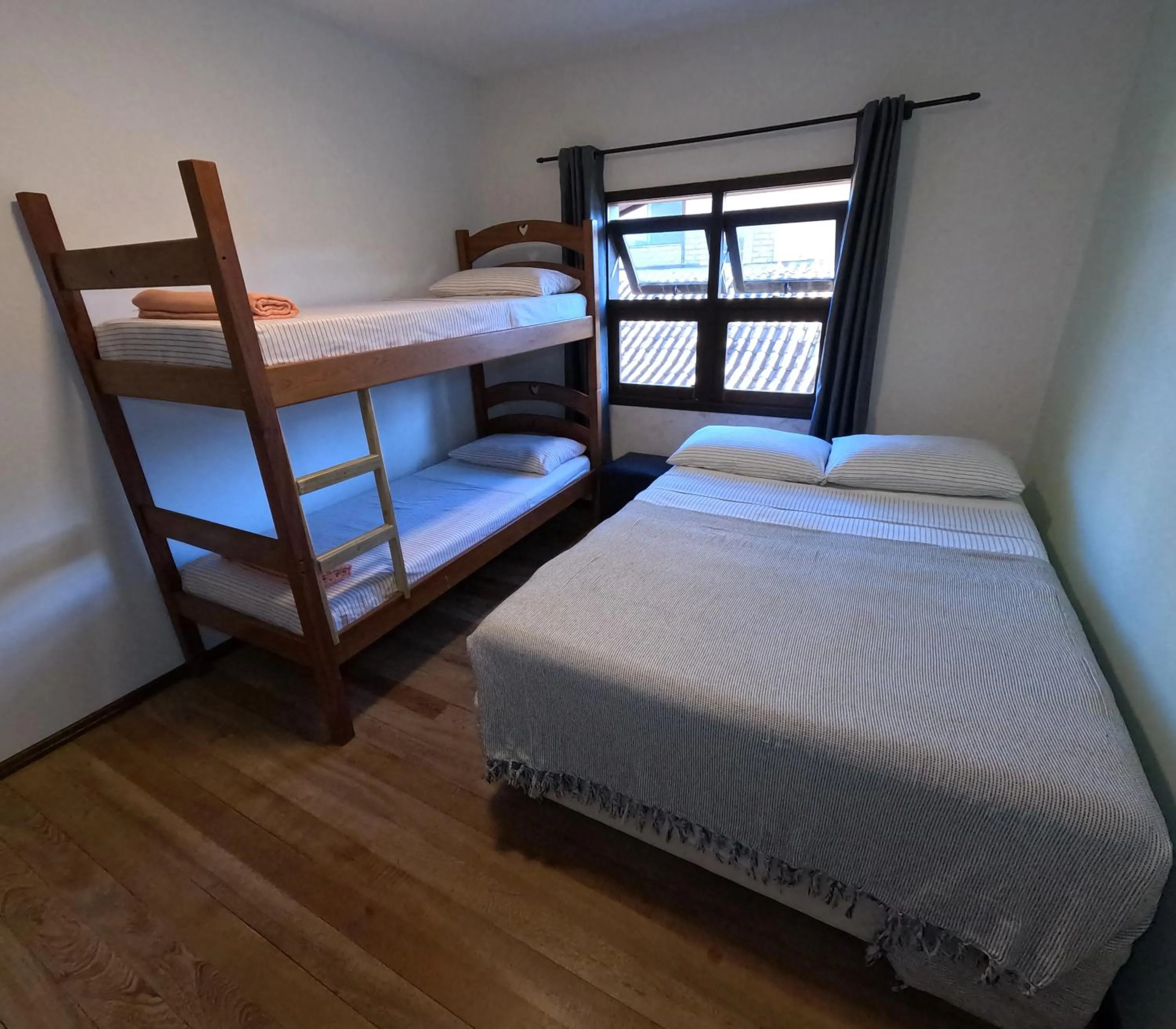 Bed in Santinho Hostel