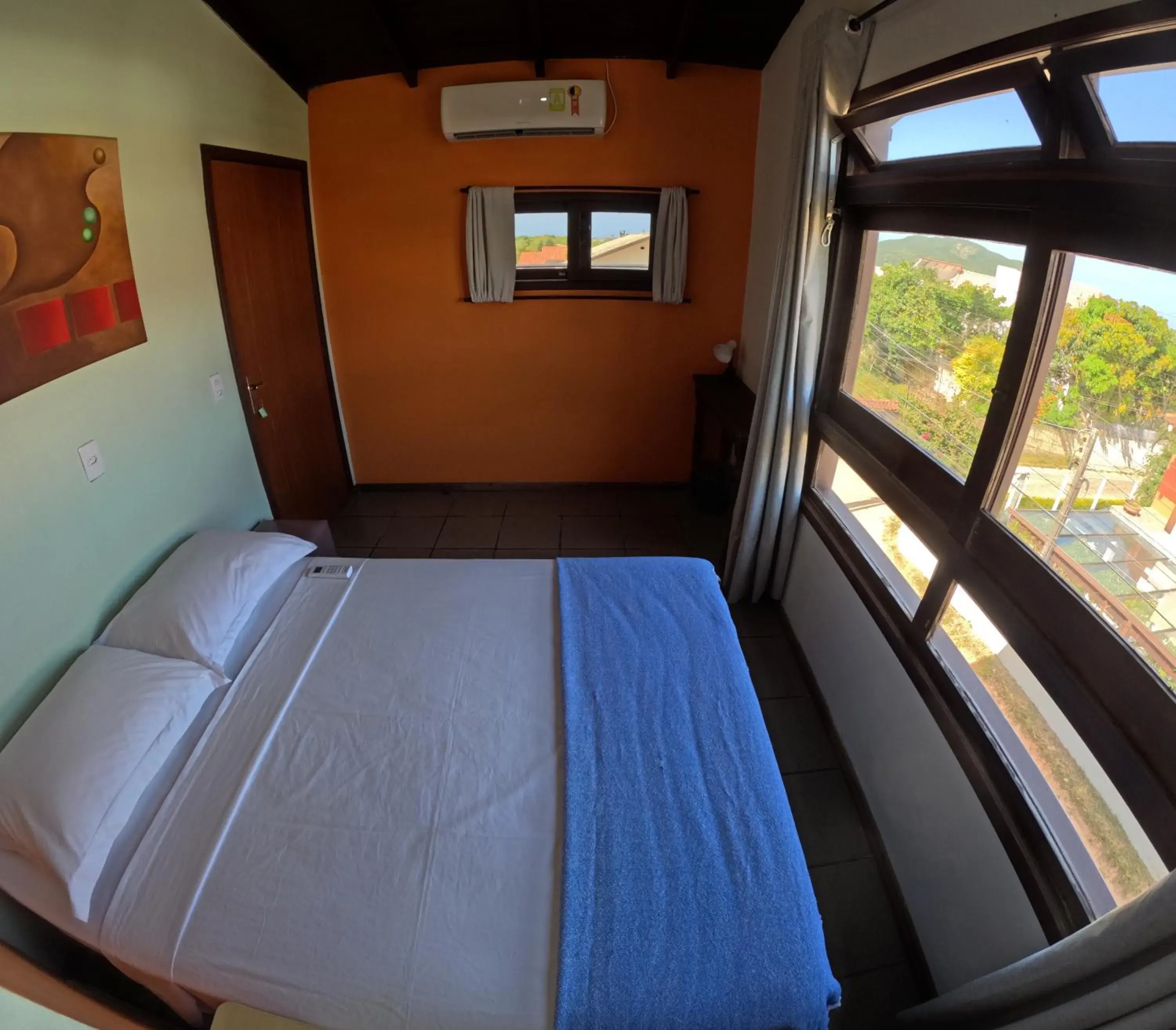 Double Room with Shared Bathroom in Santinho Hostel Double Room with Shared Bathroom in Santinho Hostel