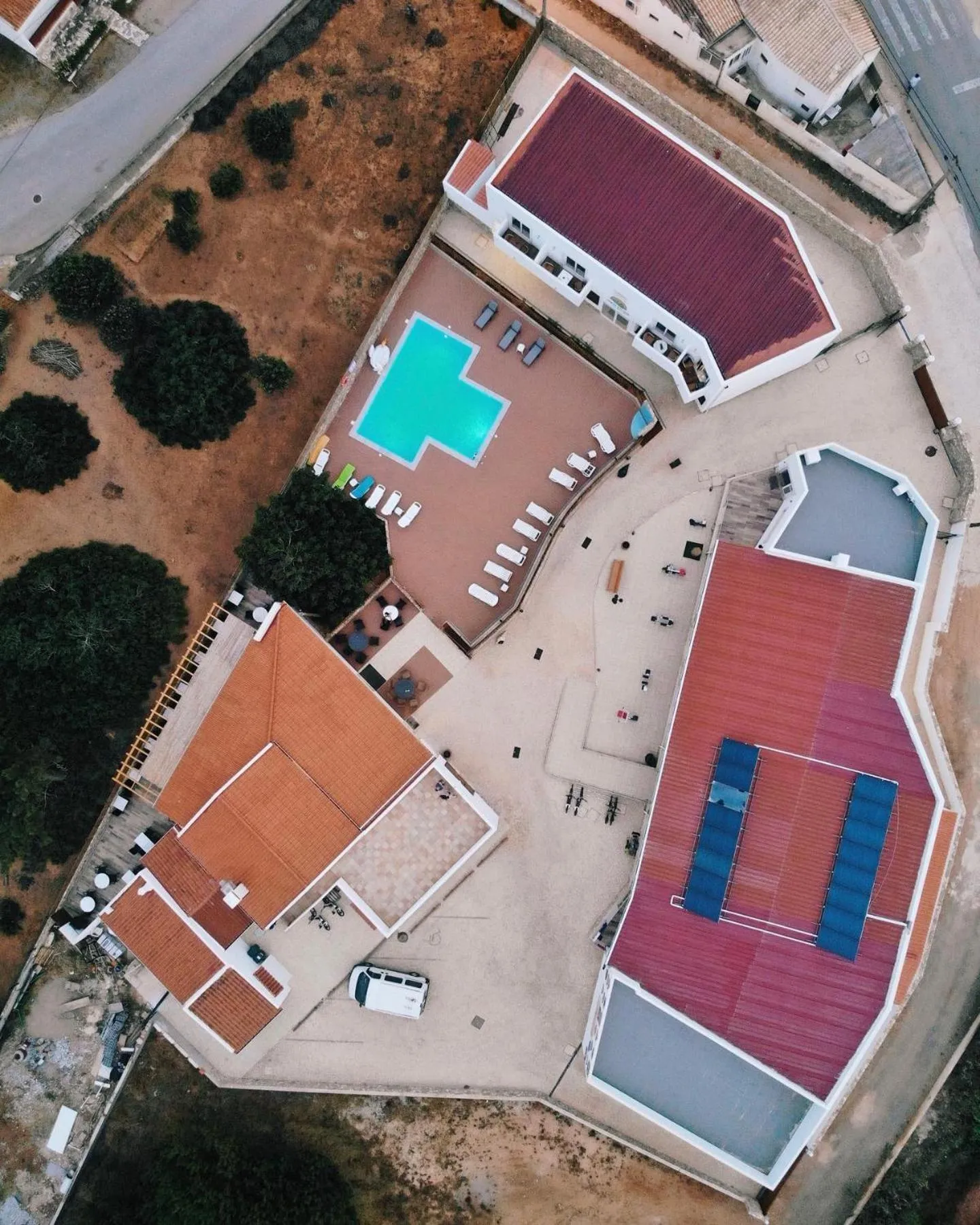Sagres Sun Stay - Surf Camp & Hostel