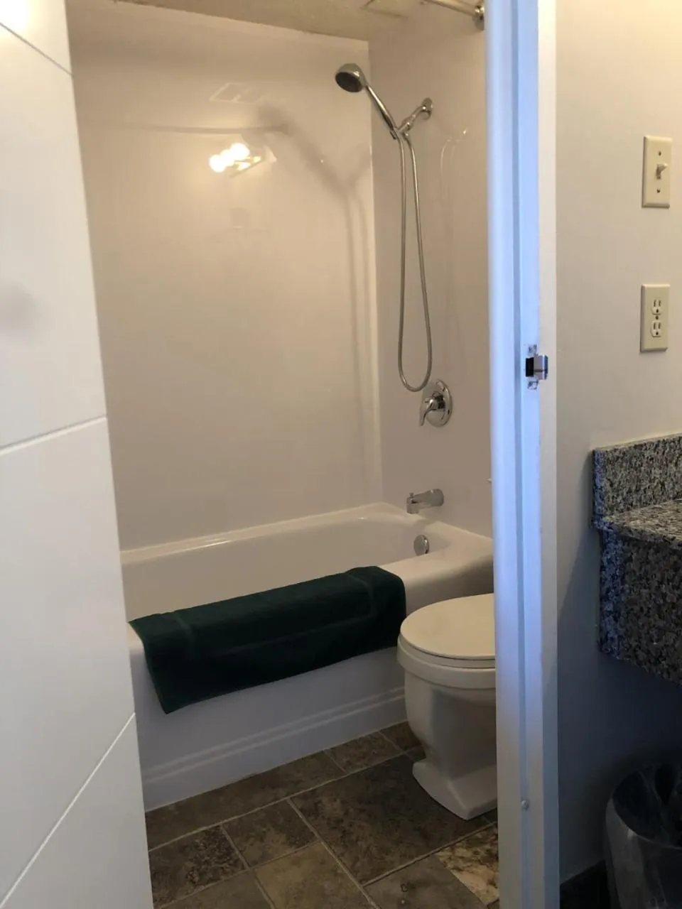 Arbour Ridge Inn & Suites