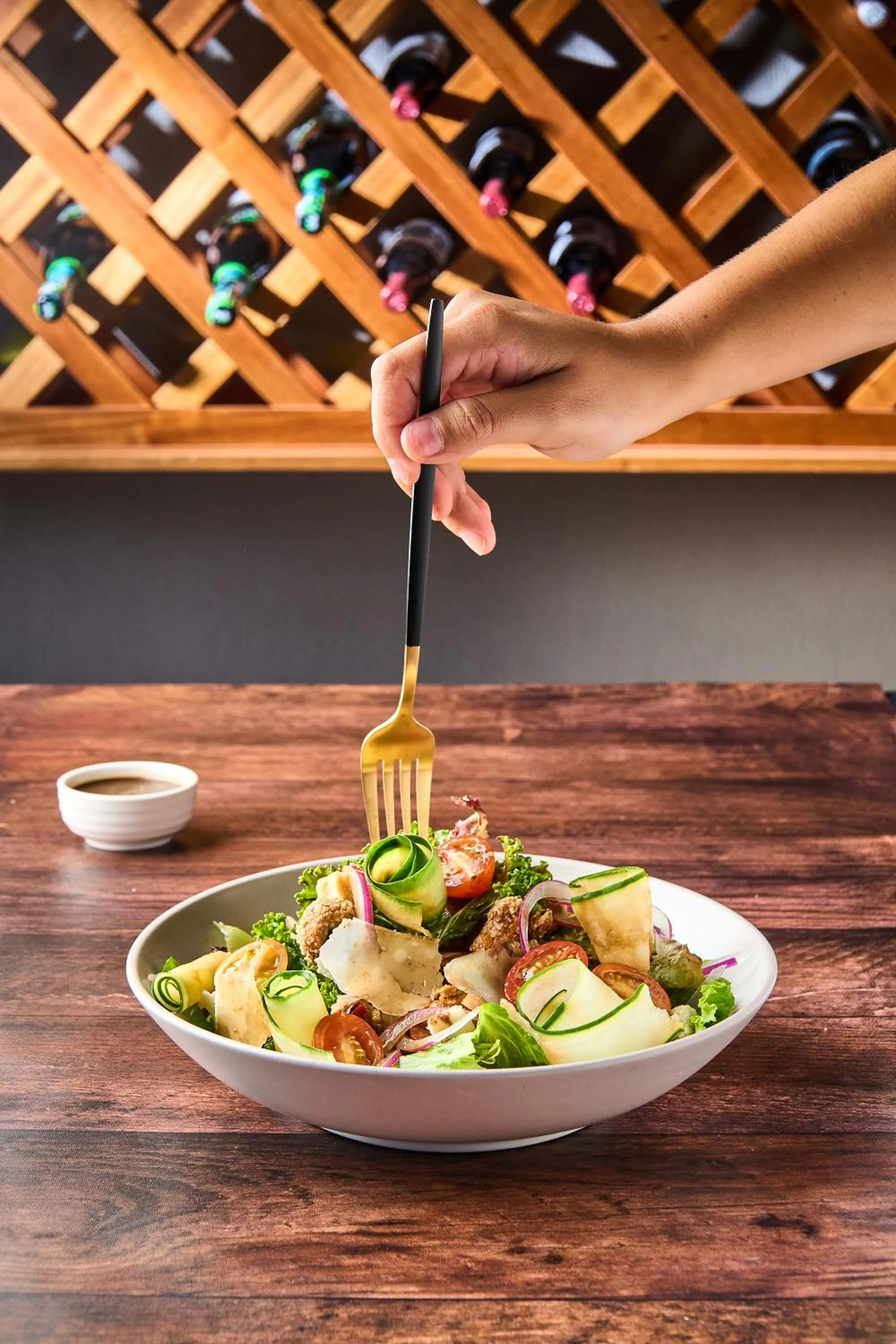 Restaurant/places to eat in Ficus Sunset Suites