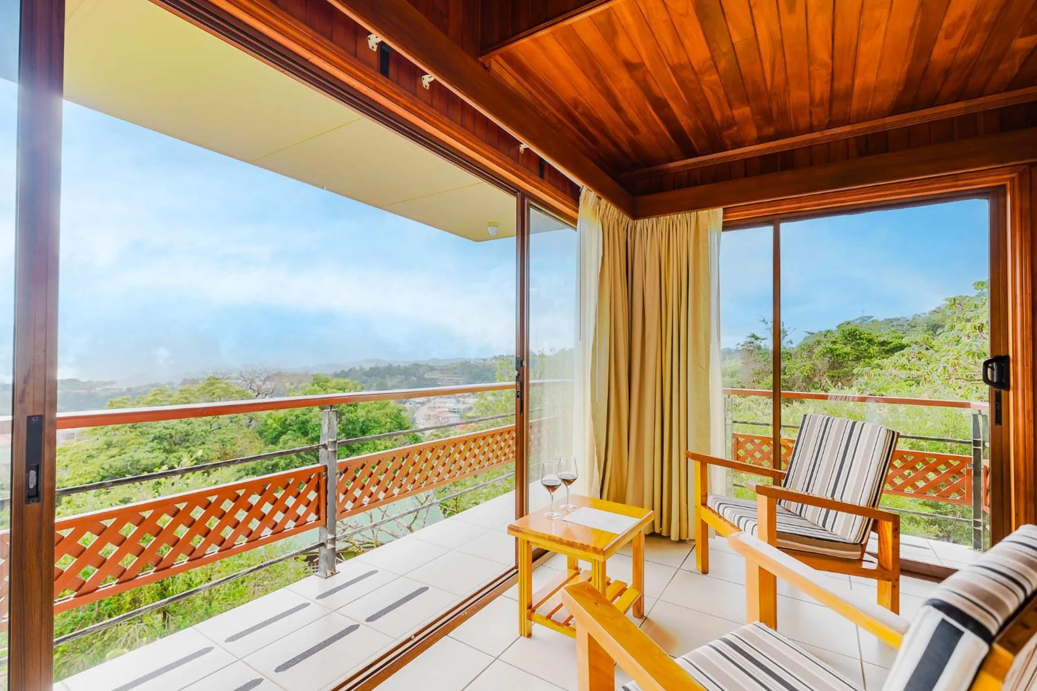 Property building in Ficus Sunset Suites