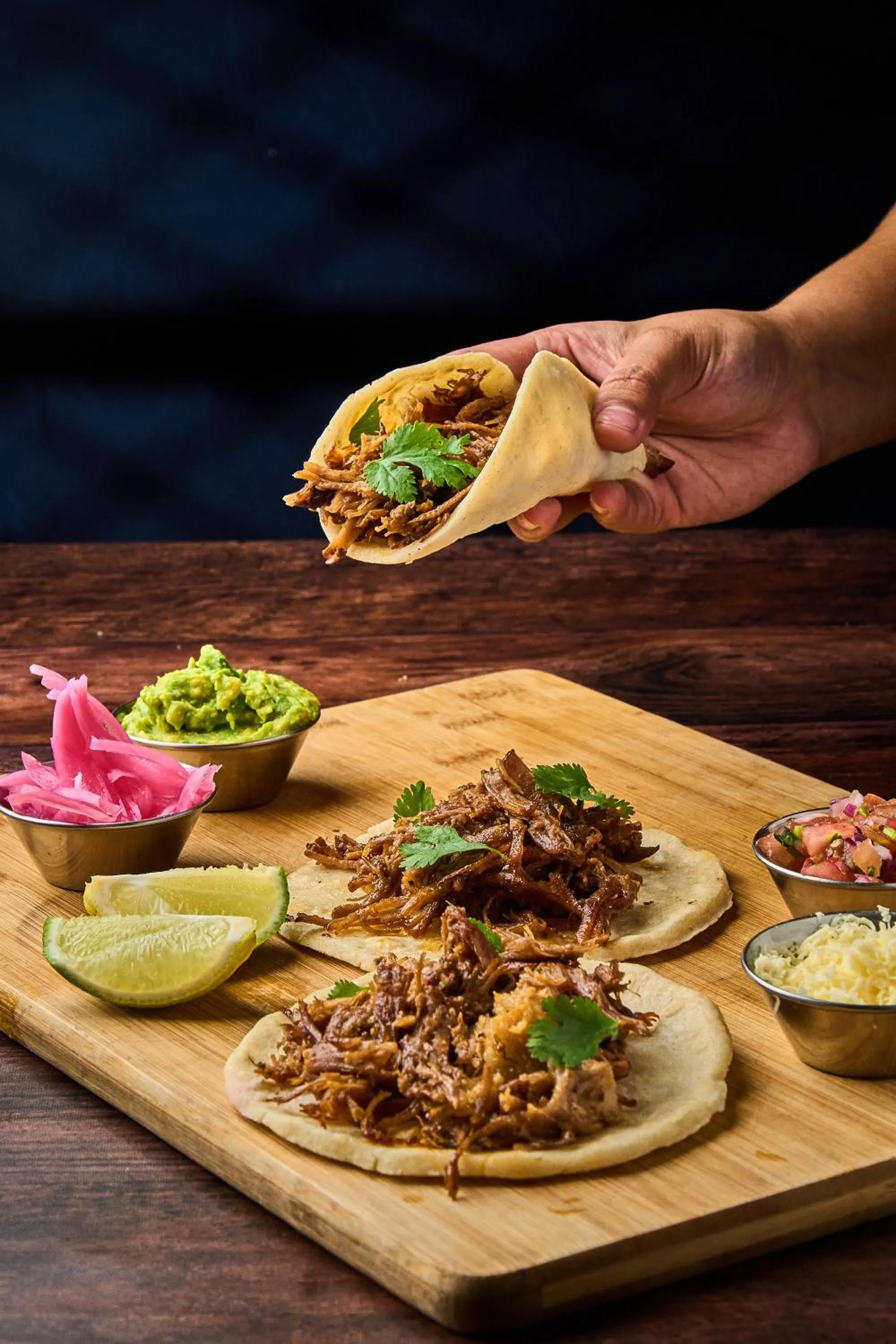 Restaurant/places to eat in Ficus Sunset Suites