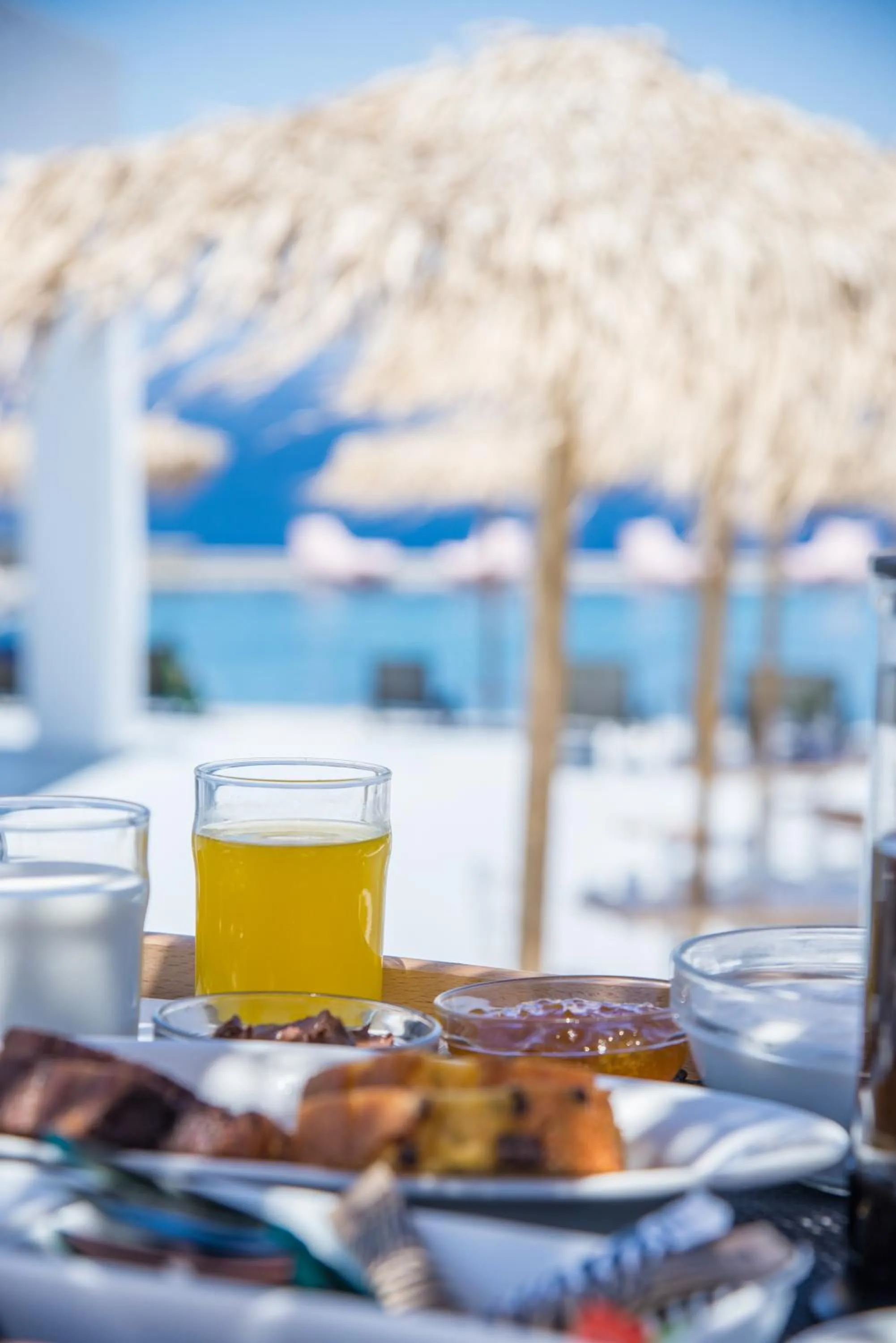 Restaurant/places to eat in Sunset Faros