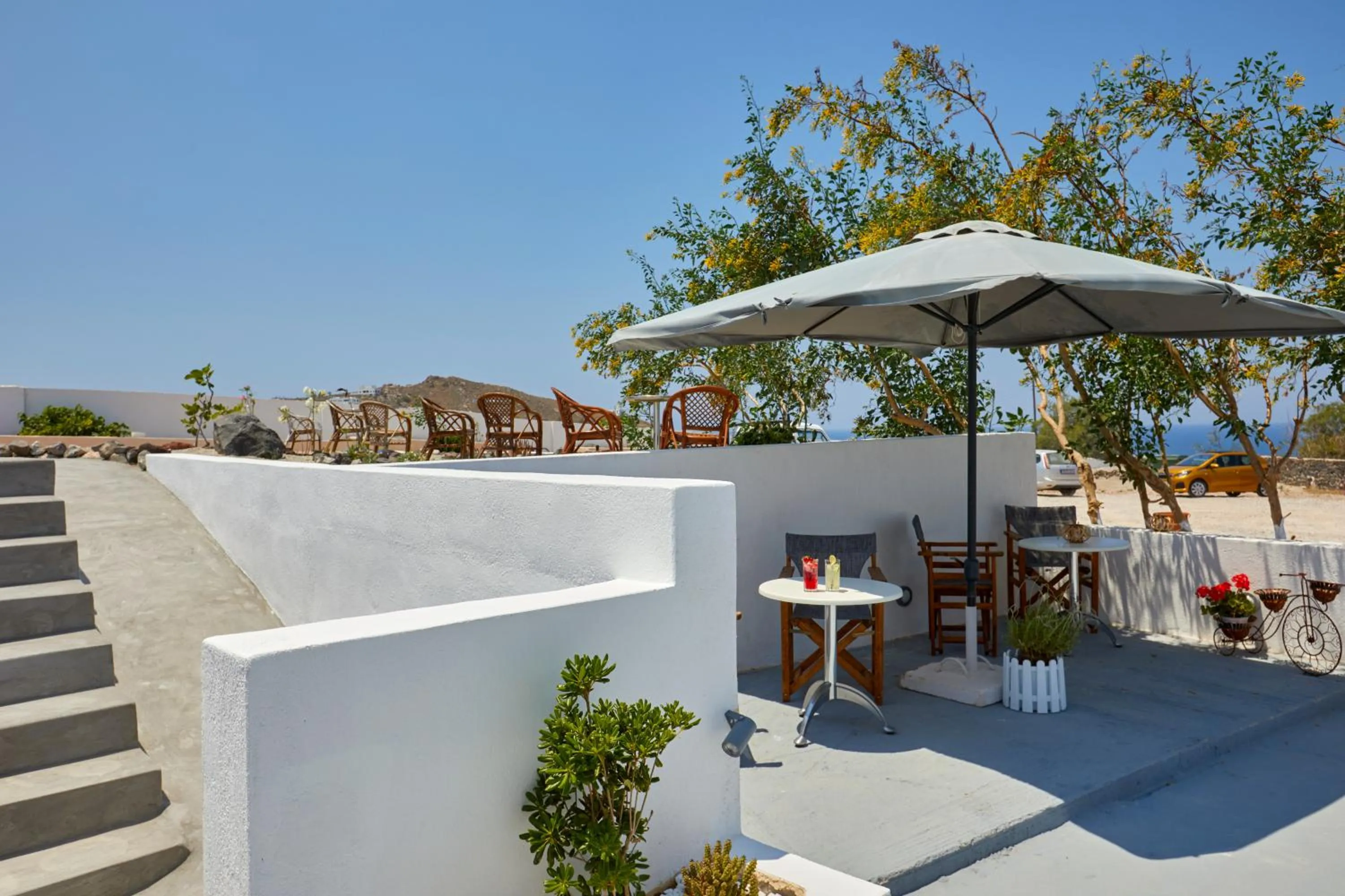 Breakfast in Sunset Faros