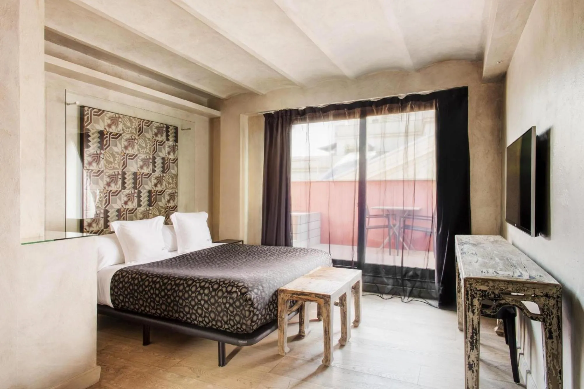 Bed in Aparthotel Arai 4* Superior