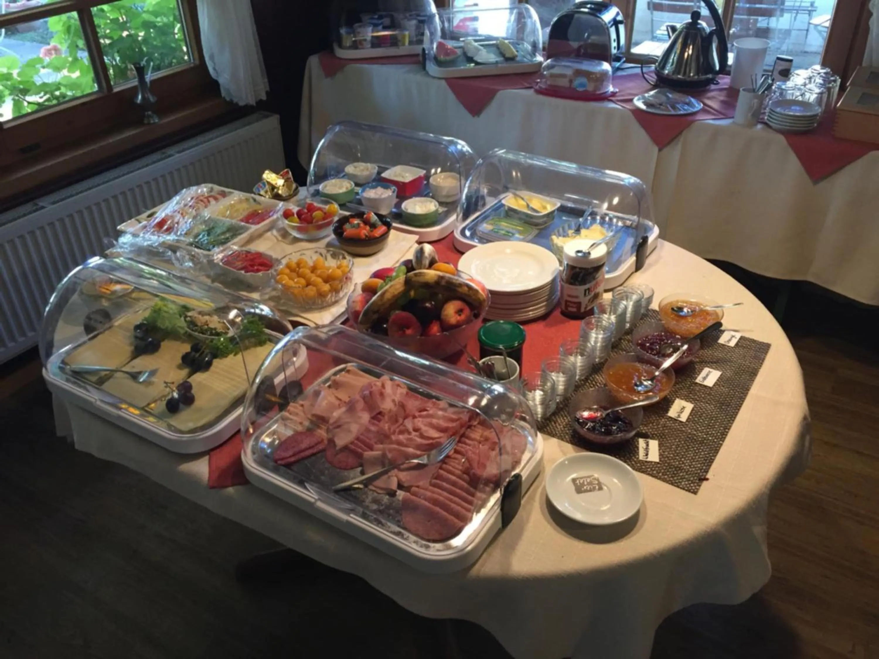 Food and drinks in Tutzinger Hof