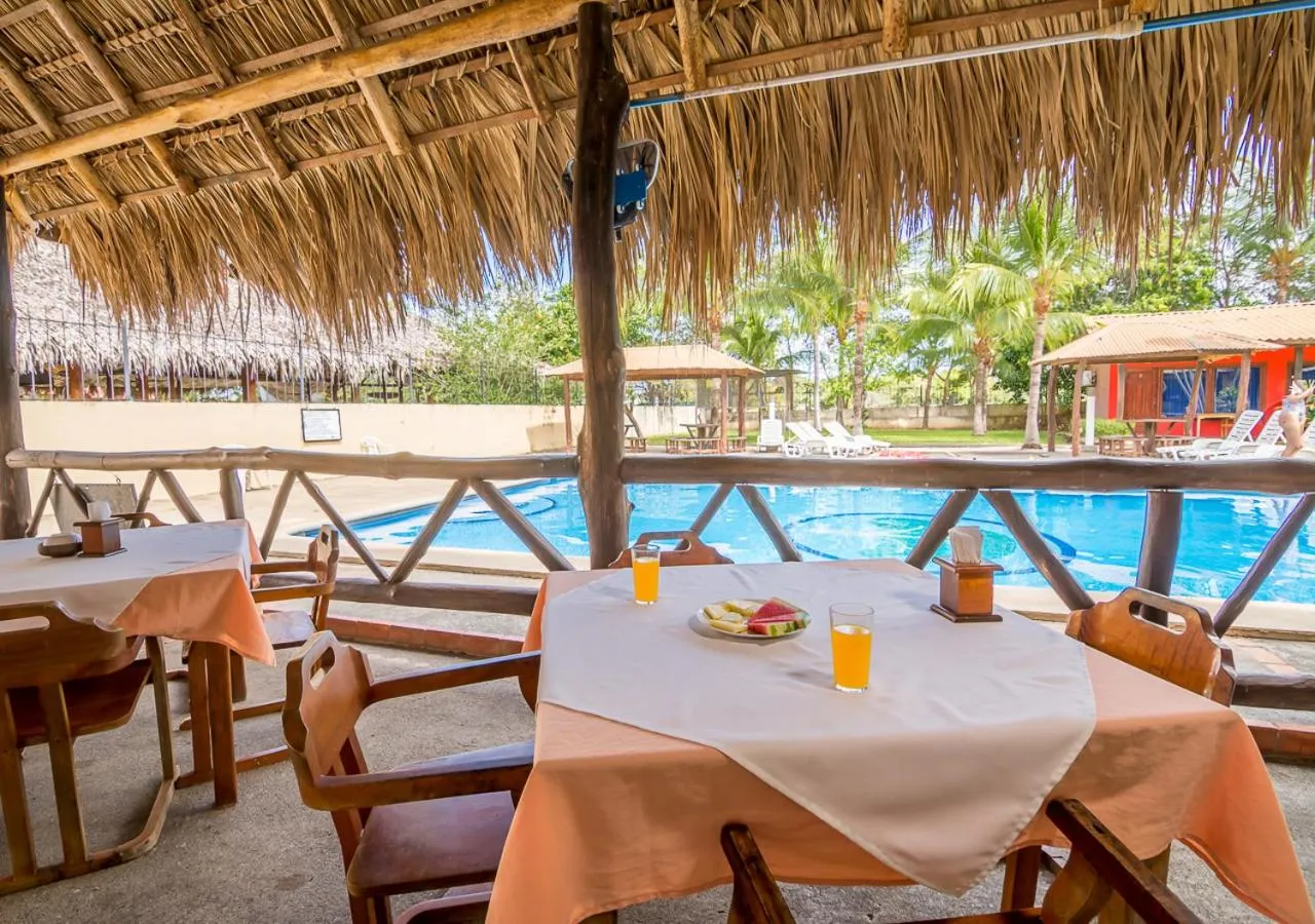 Restaurant/places to eat in Hotel Guanacaste Lodge