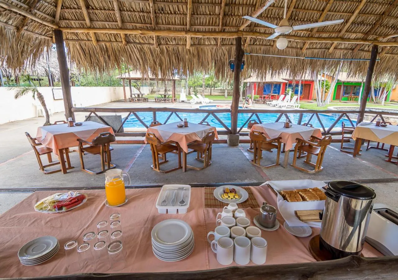 Restaurant/places to eat in Hotel Guanacaste Lodge