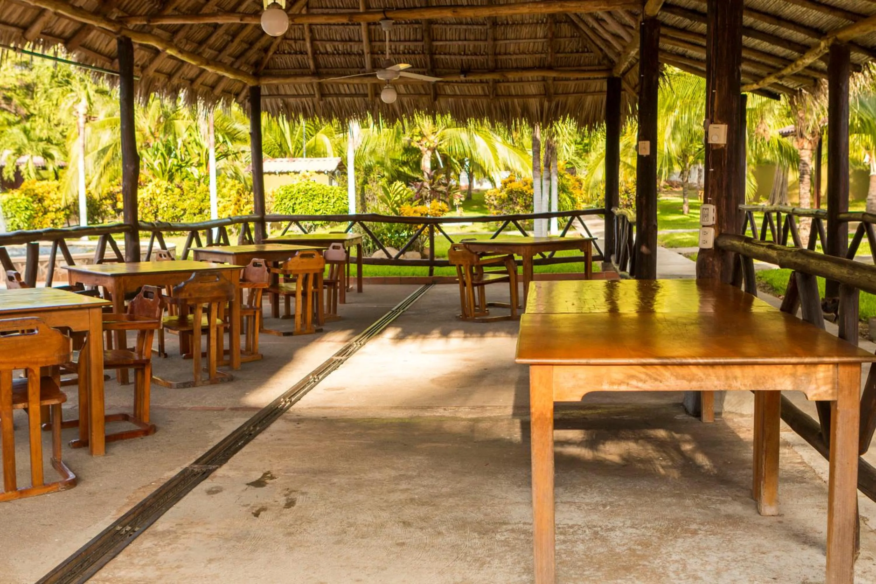 Restaurant/places to eat in Hotel Guanacaste Lodge