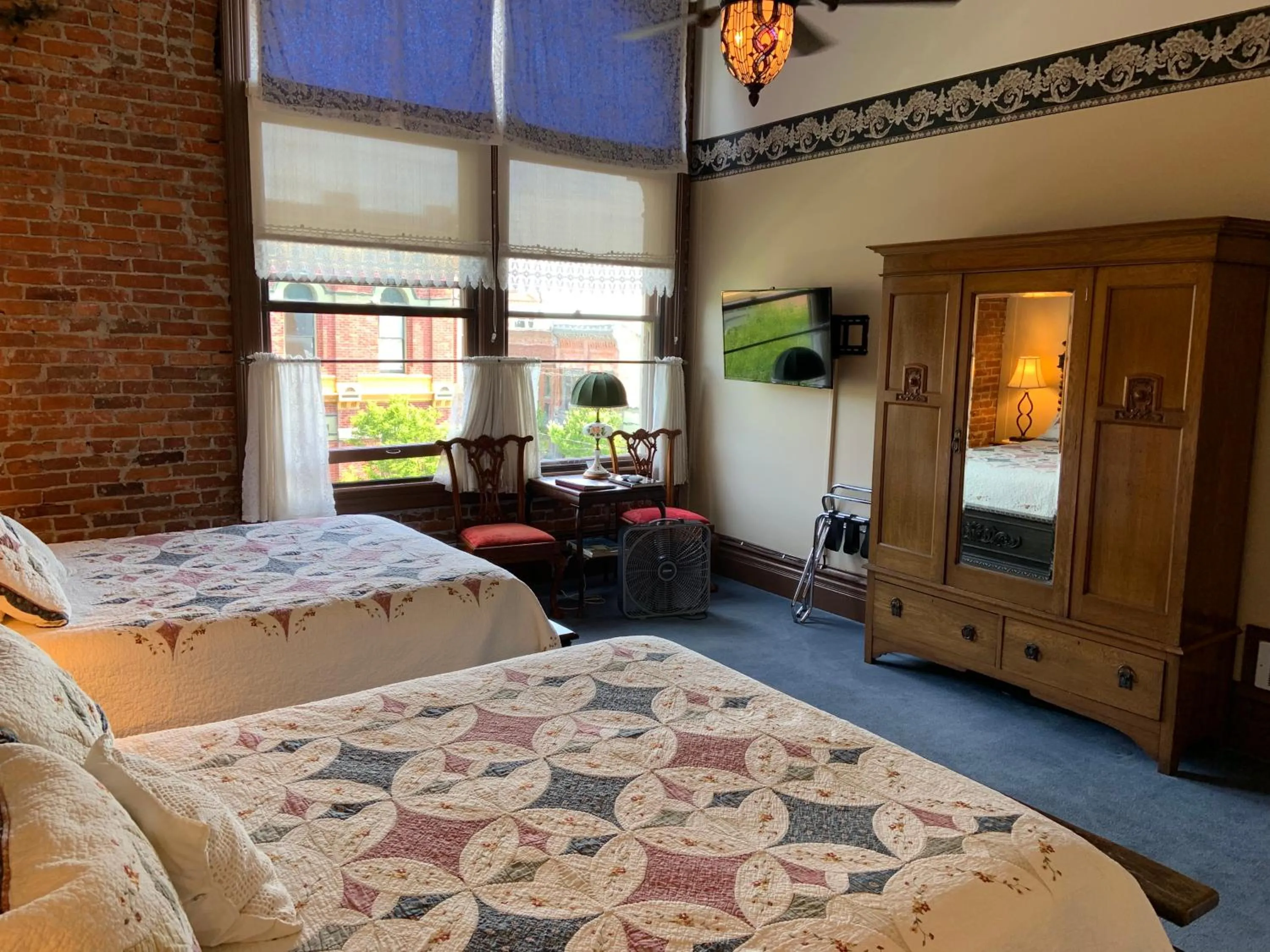 Bed in The Palace Hotel