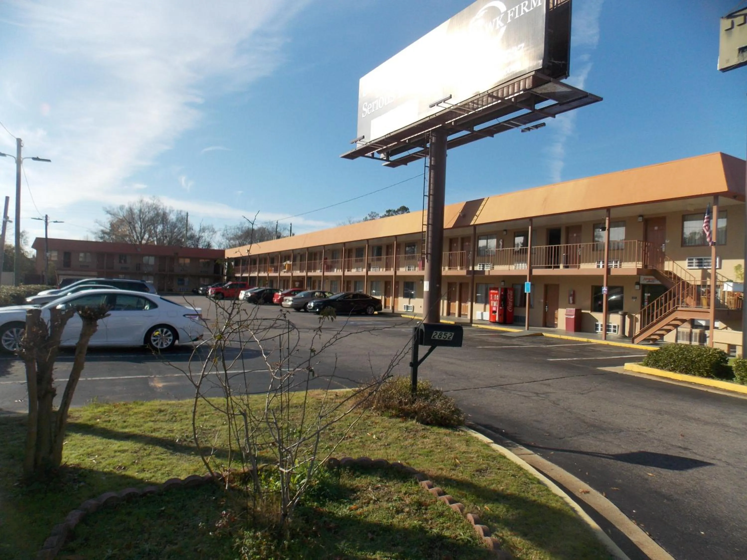 Property building in Augusta Best Inn