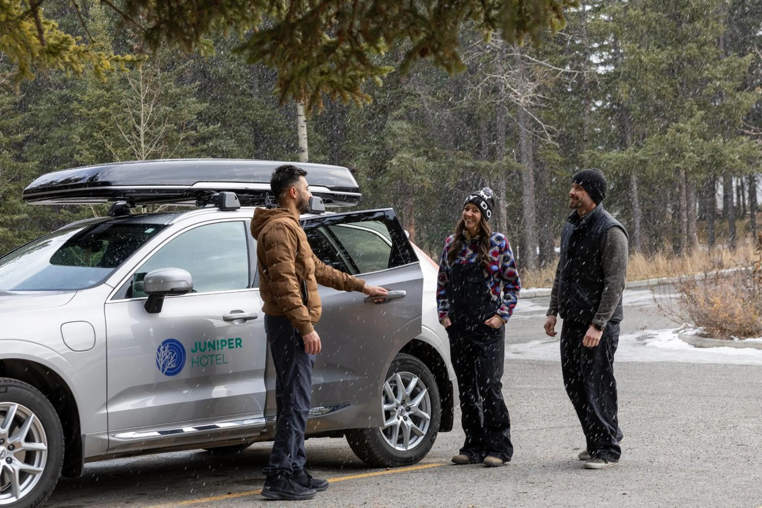 shuttle in The Juniper Hotel & Bistro