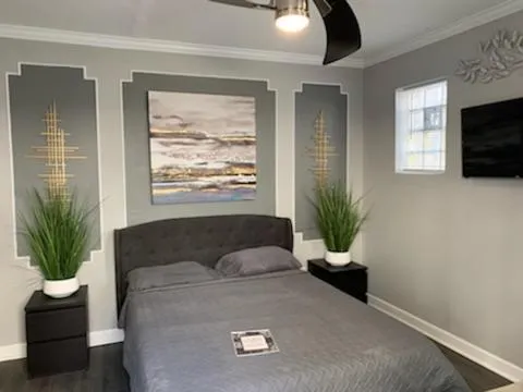 Bed in Philly Coed Dorm!! 15 Min Train to Center City!!