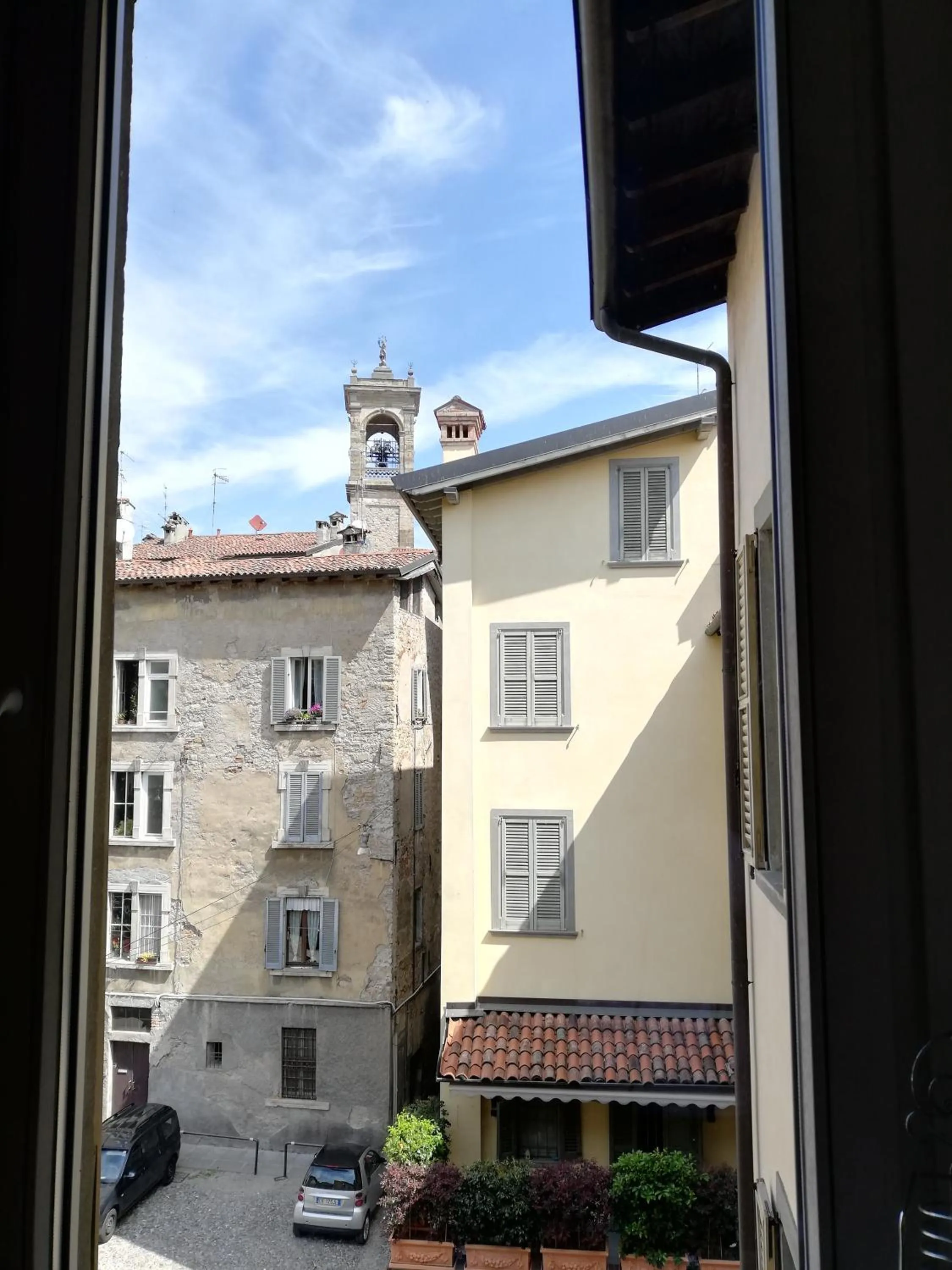 Property building in Casa di Sofia Città Alta