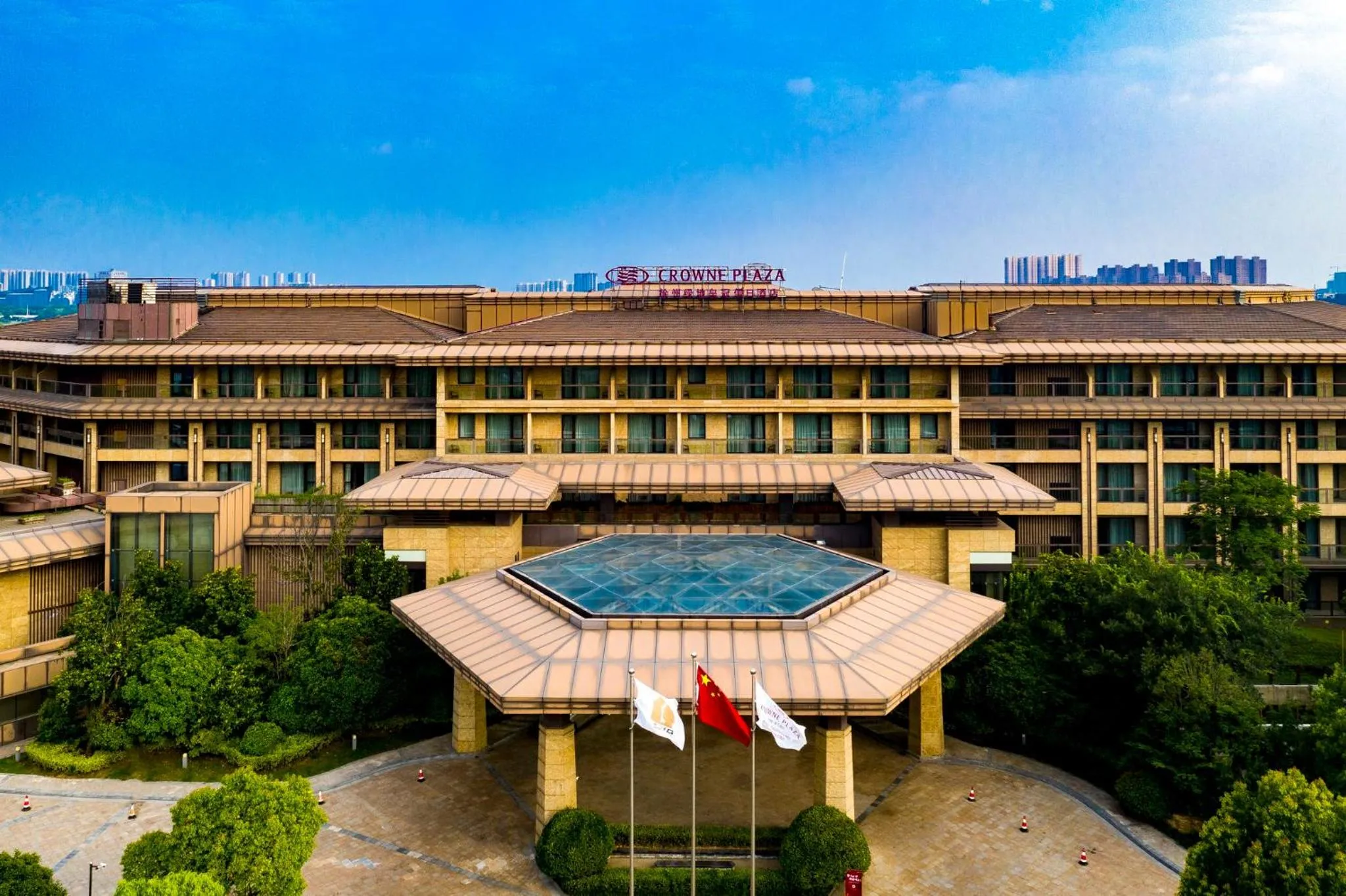 Property building in Crowne Plaza Xuzhou Dalong Lake by IHG