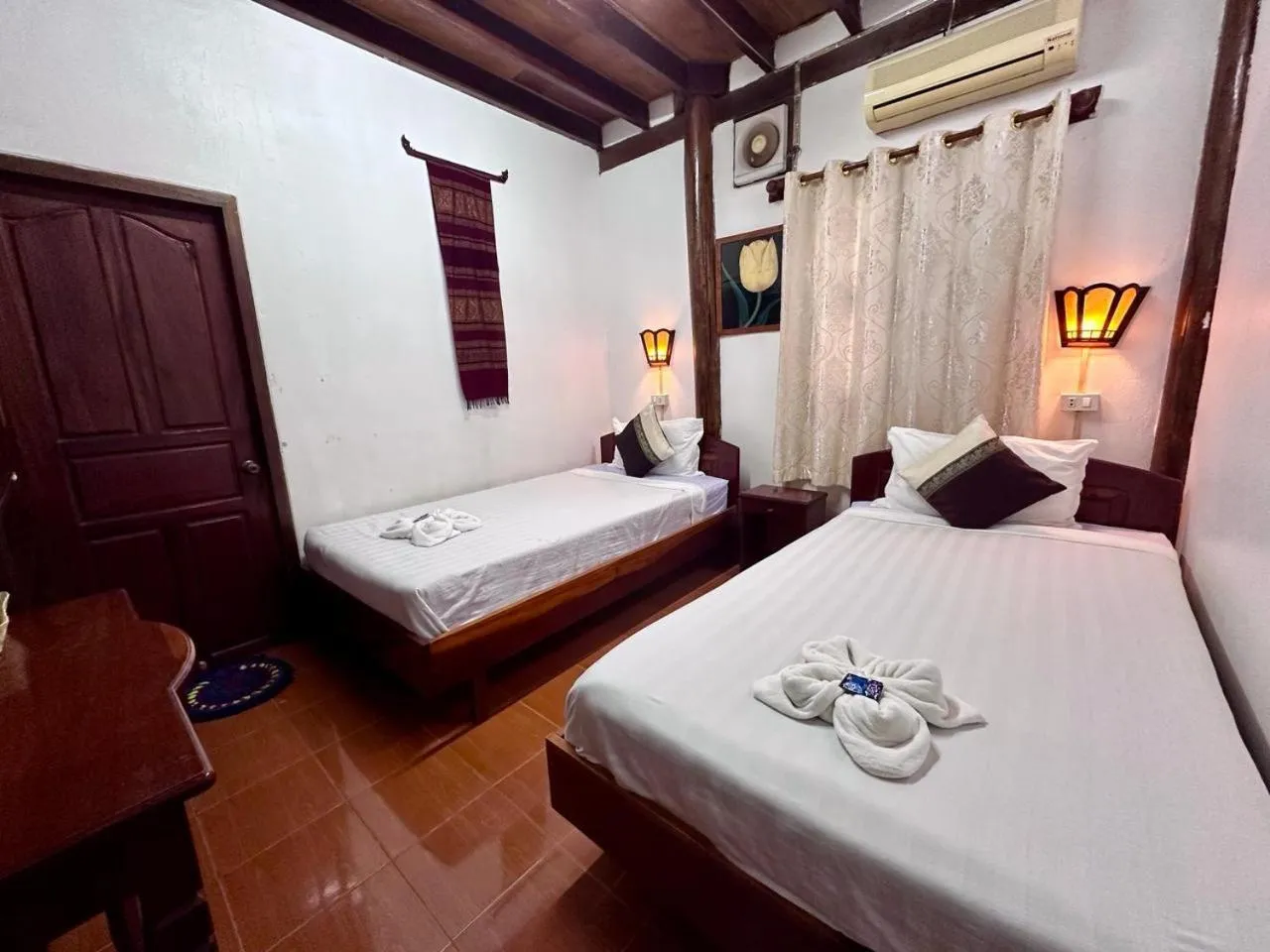 Bedroom, Bed in Rattana Guesthouse