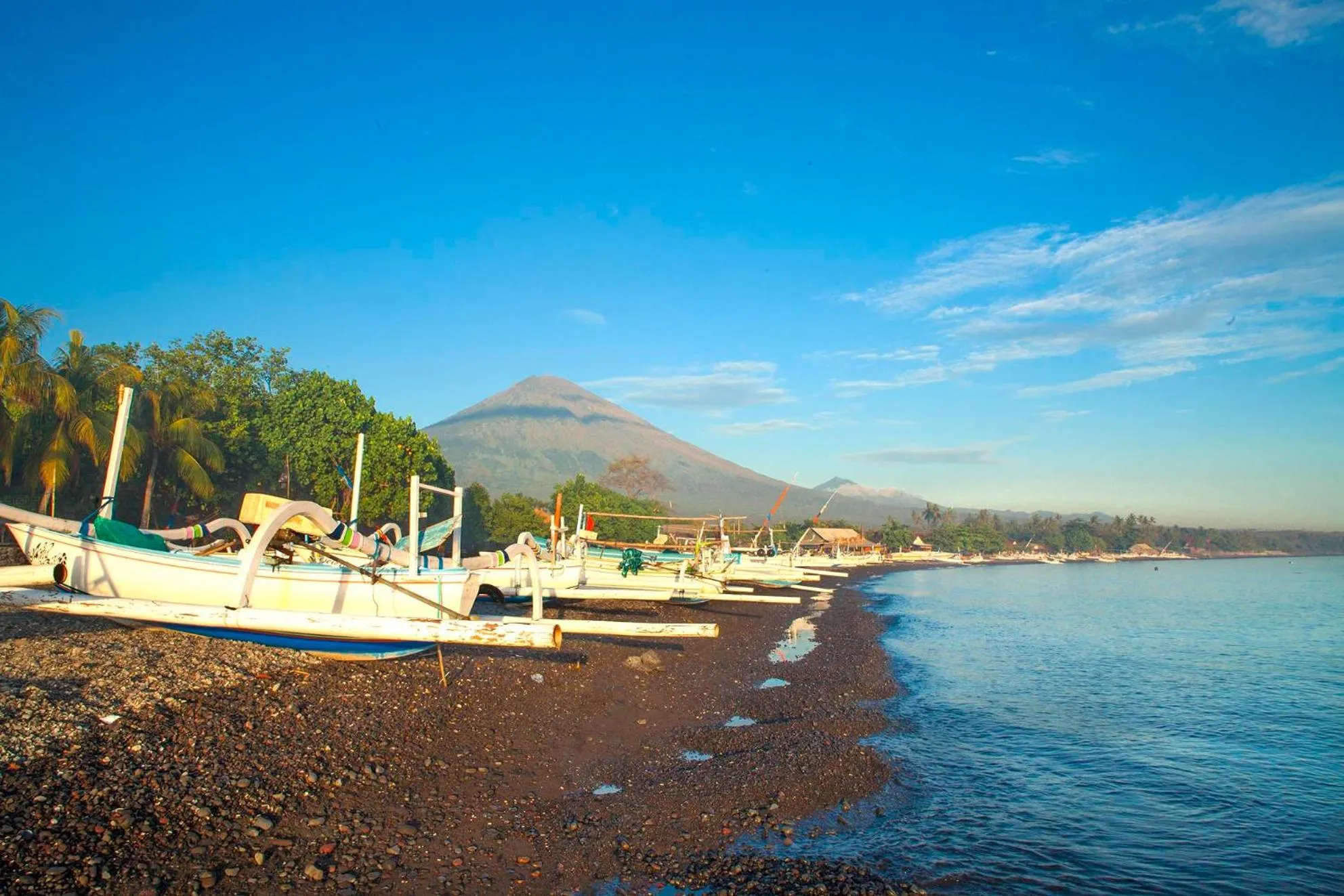 Beach in Aslin Villa