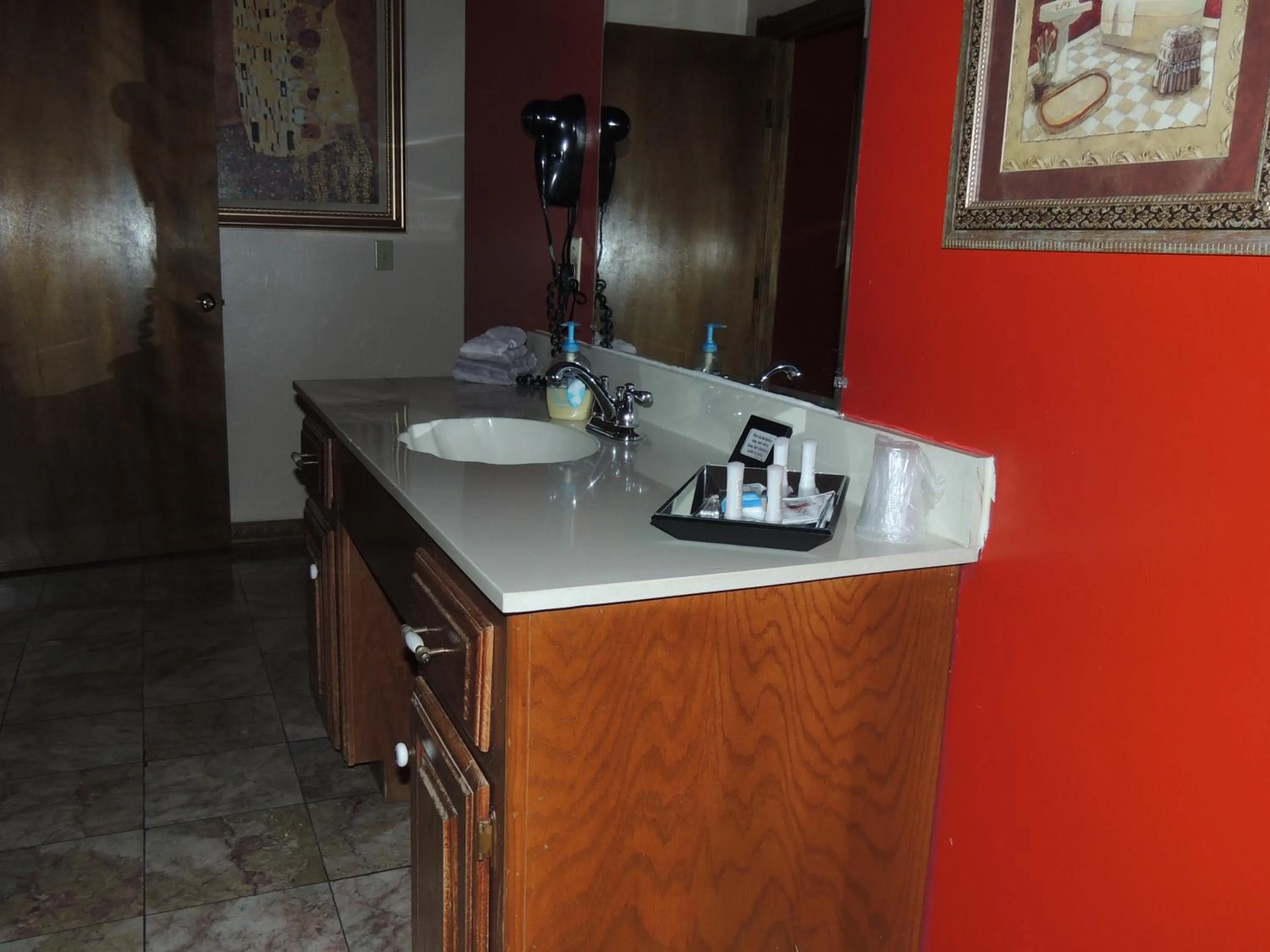 The Whispering Pines Inn