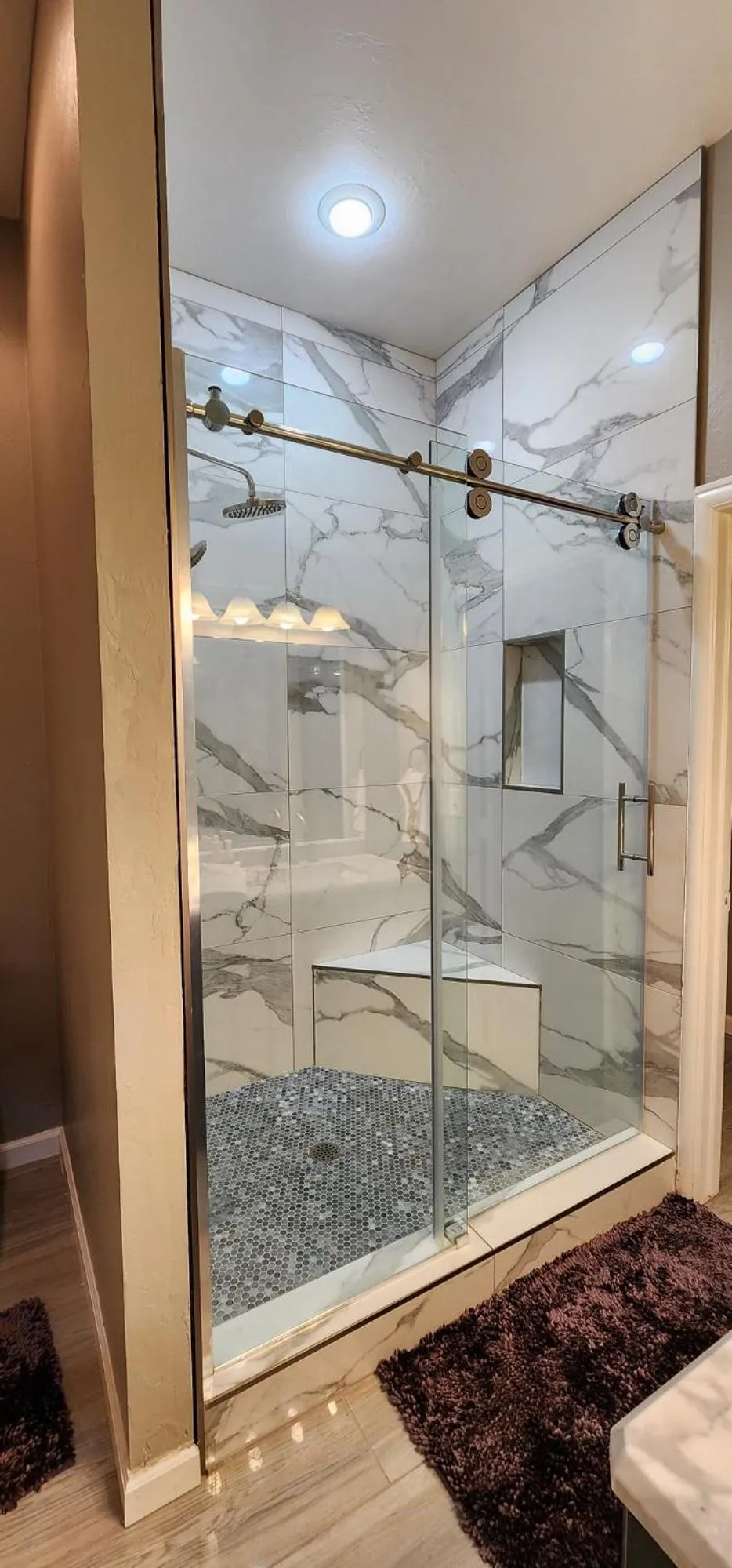 The Whispering Pines Inn