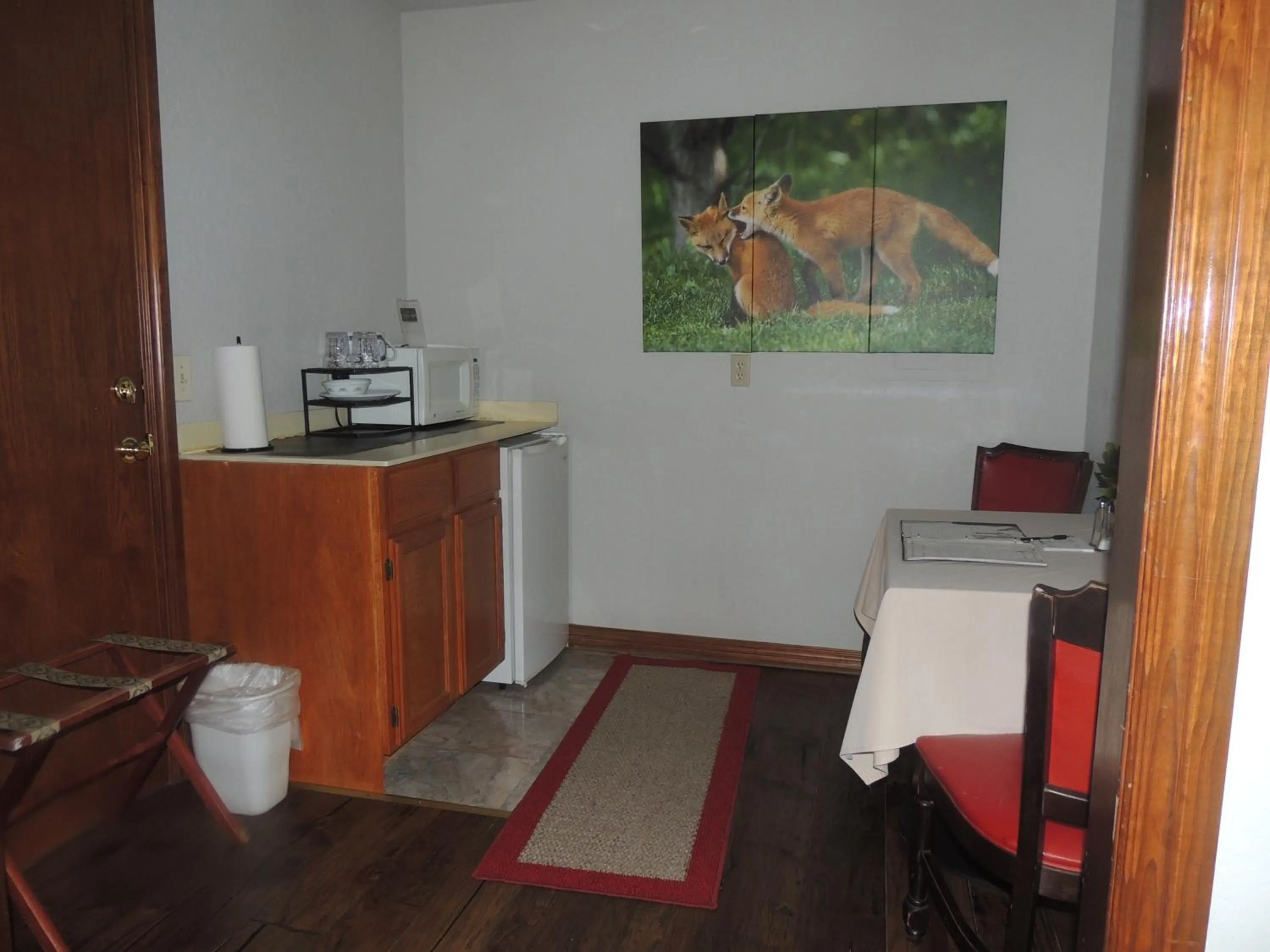 The Whispering Pines Inn