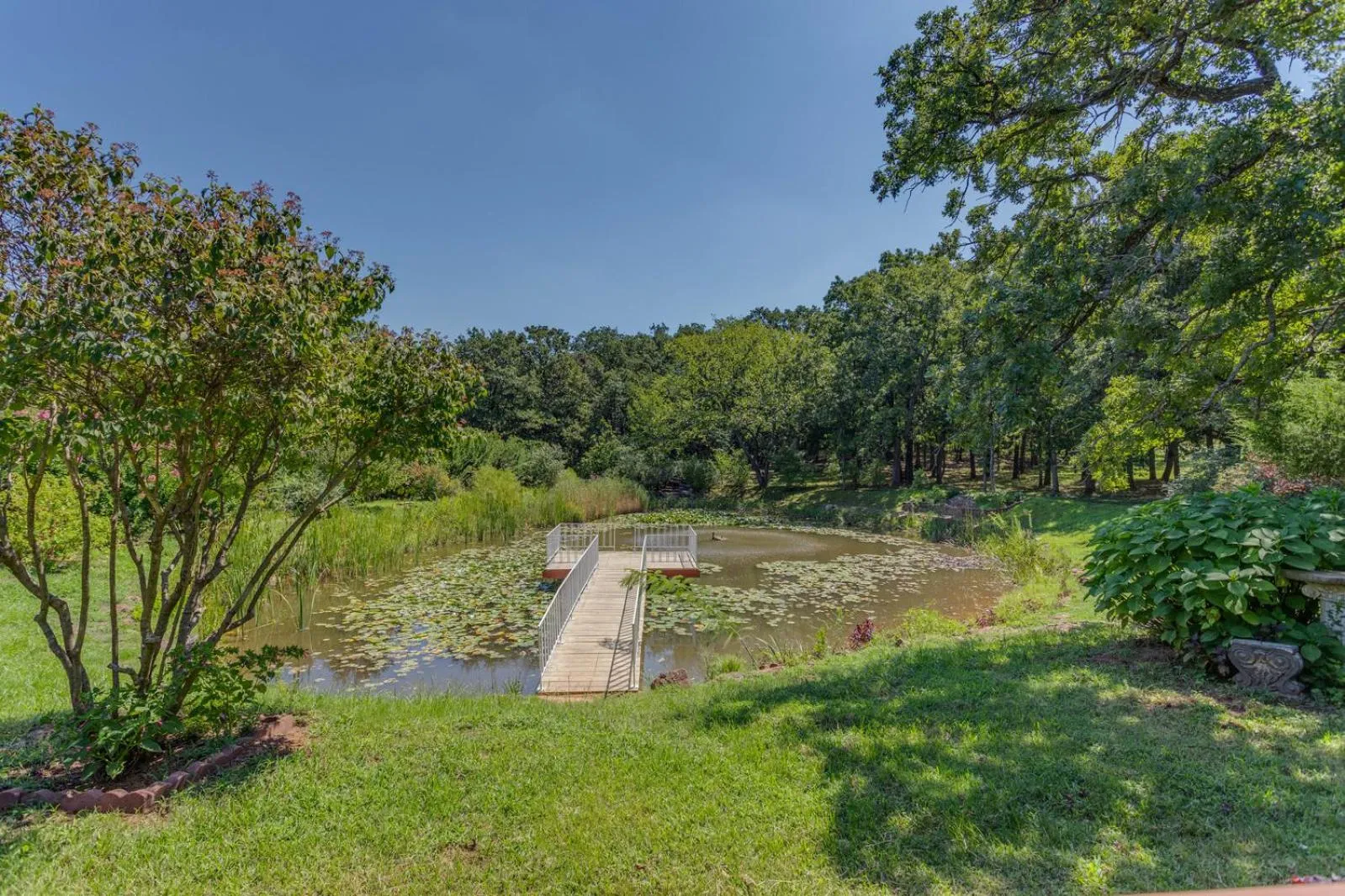 The Whispering Pines Inn