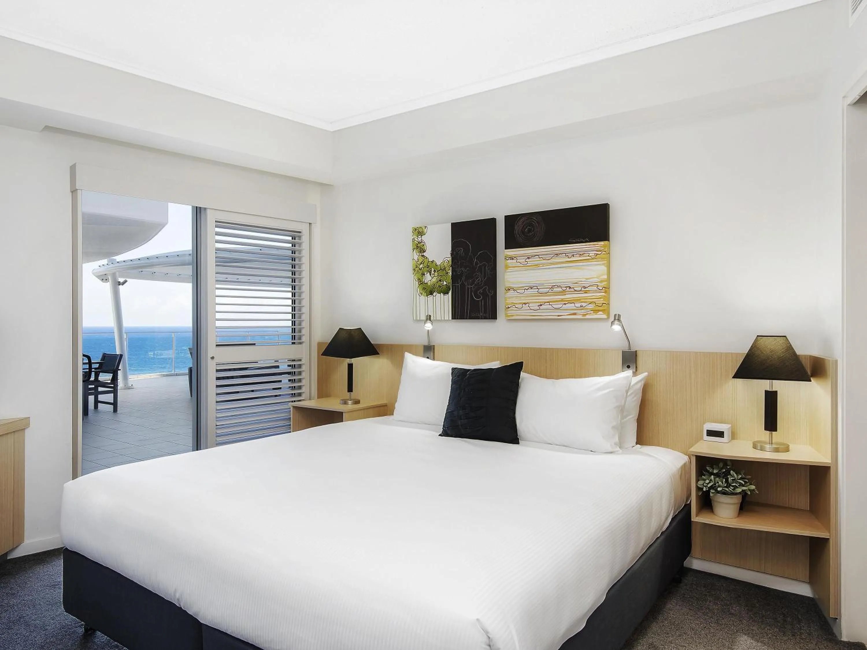 Bedroom, Bed in The Sebel Maroochydore