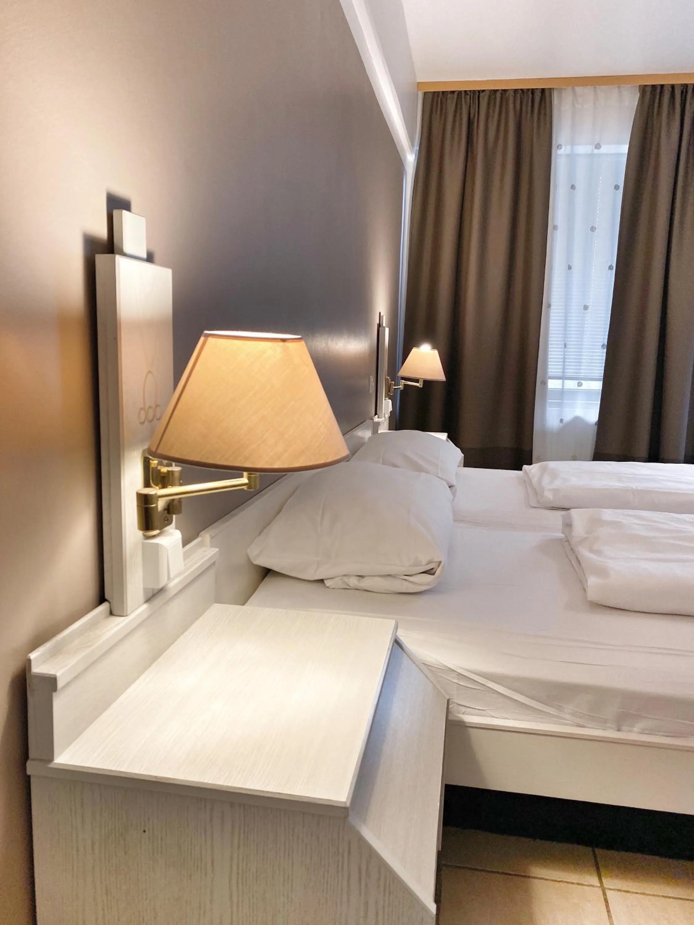 Photo of the whole room in Aparthotel Wettenberg