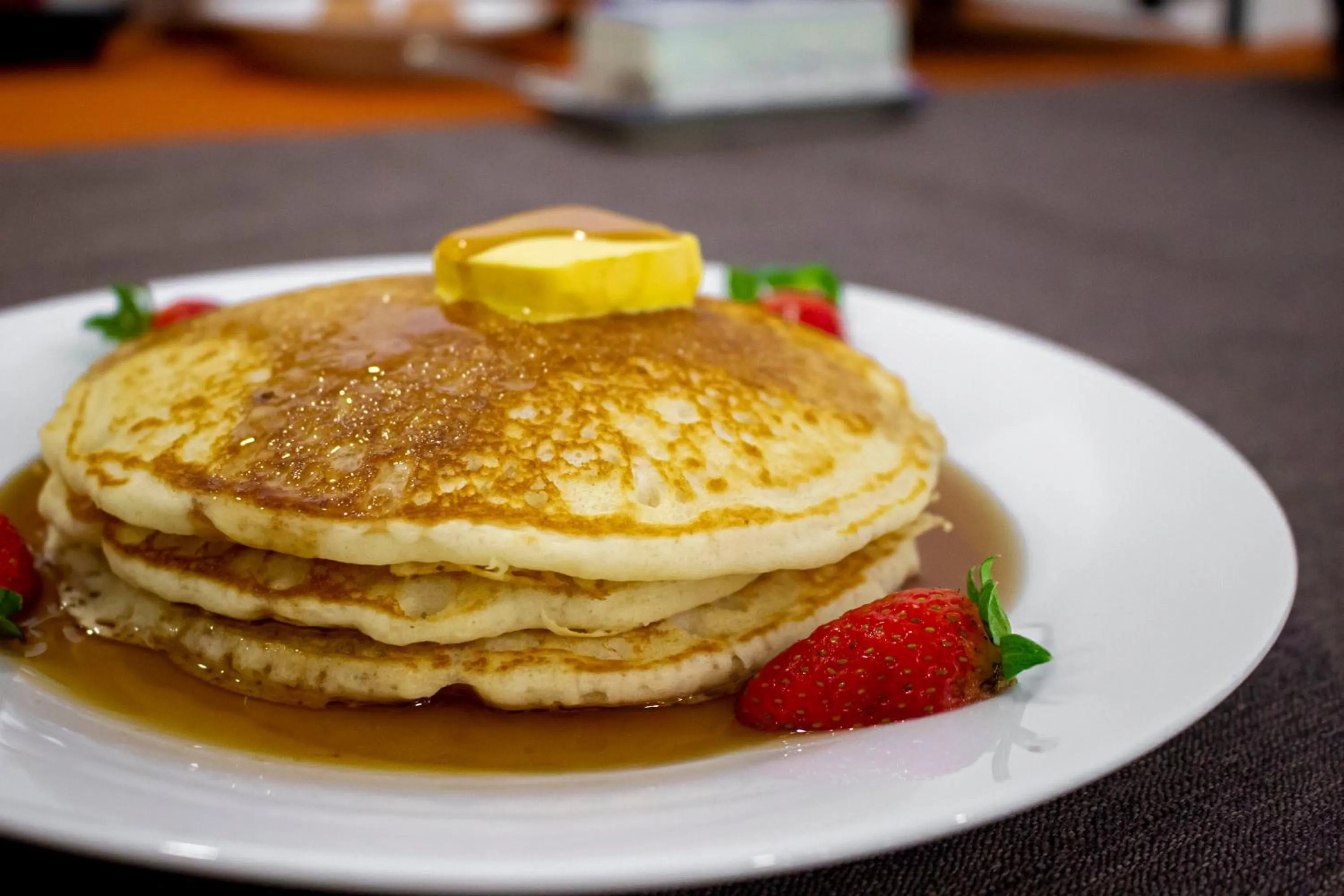 Breakfast in Burbi Lake Lodge Monteverde