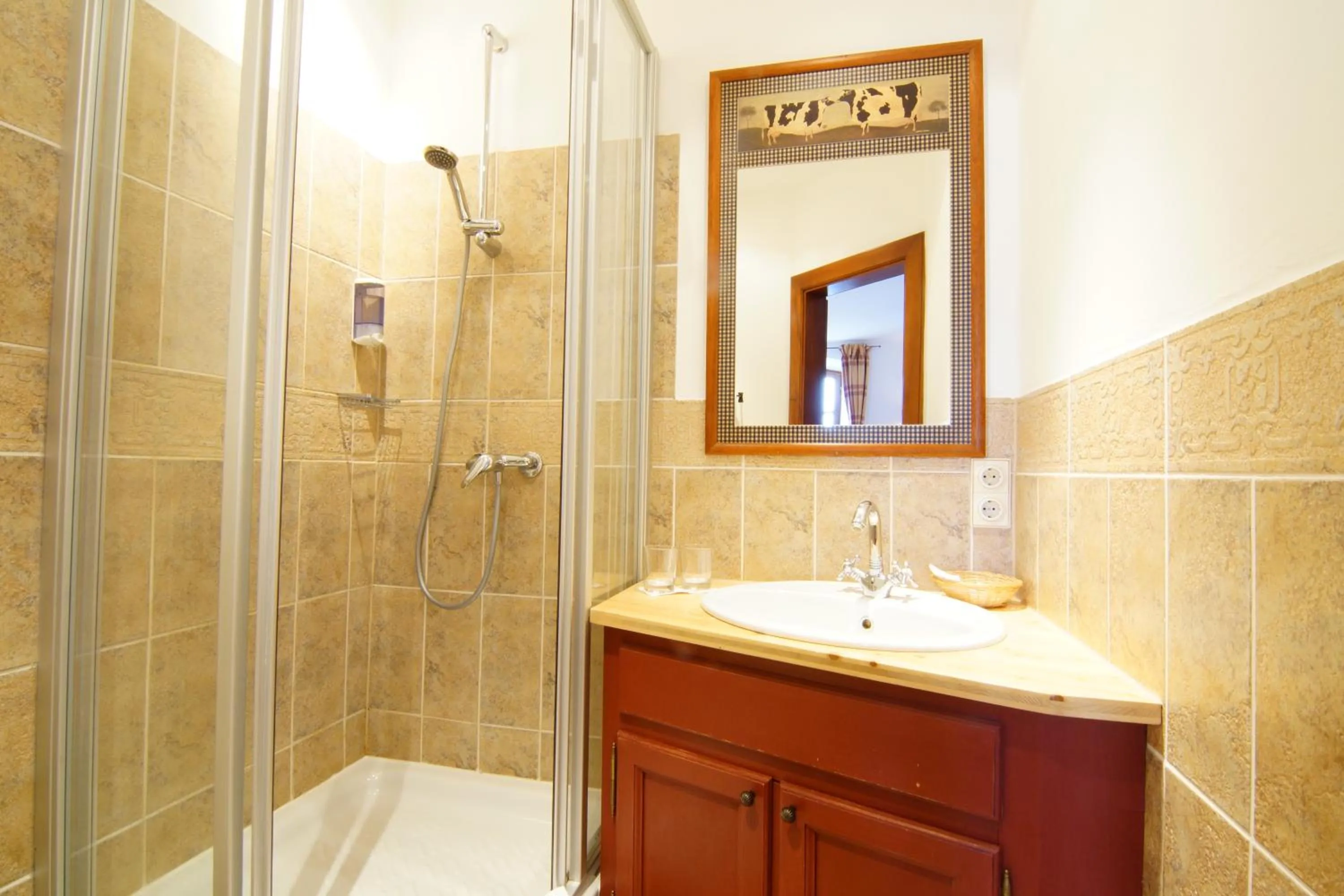 Shower in Landhotel & Gasthof Baiernrain