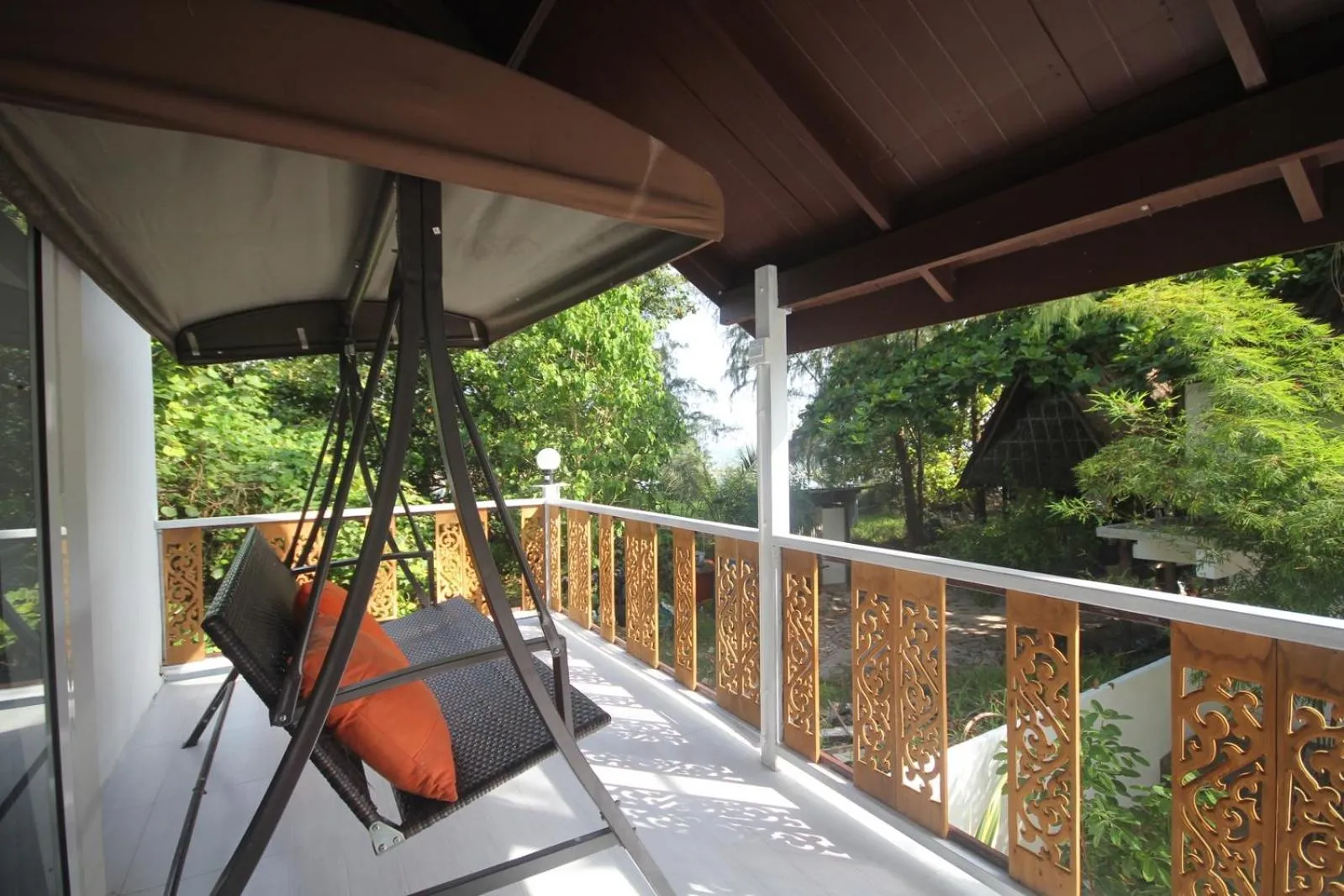 Phangan Cove Beach Resort