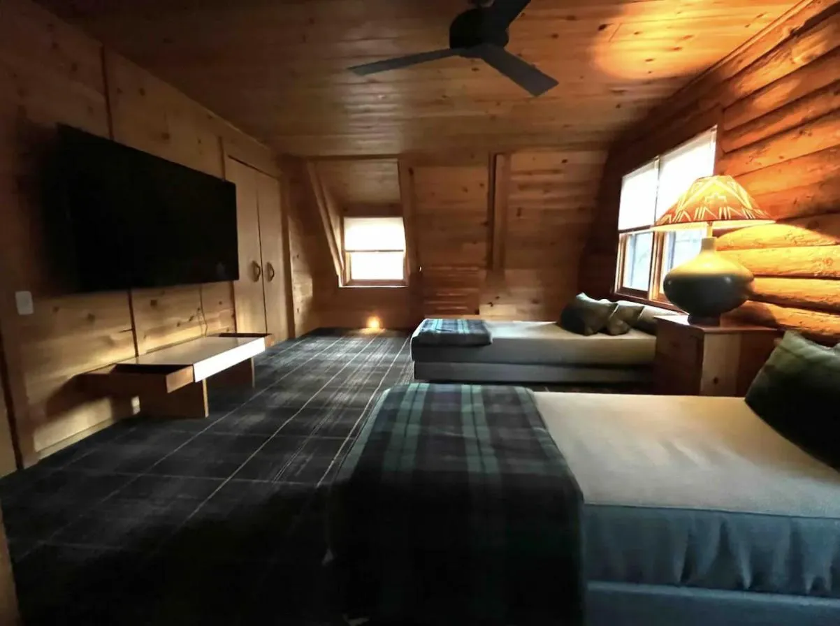 Bed in The Fireside Inn