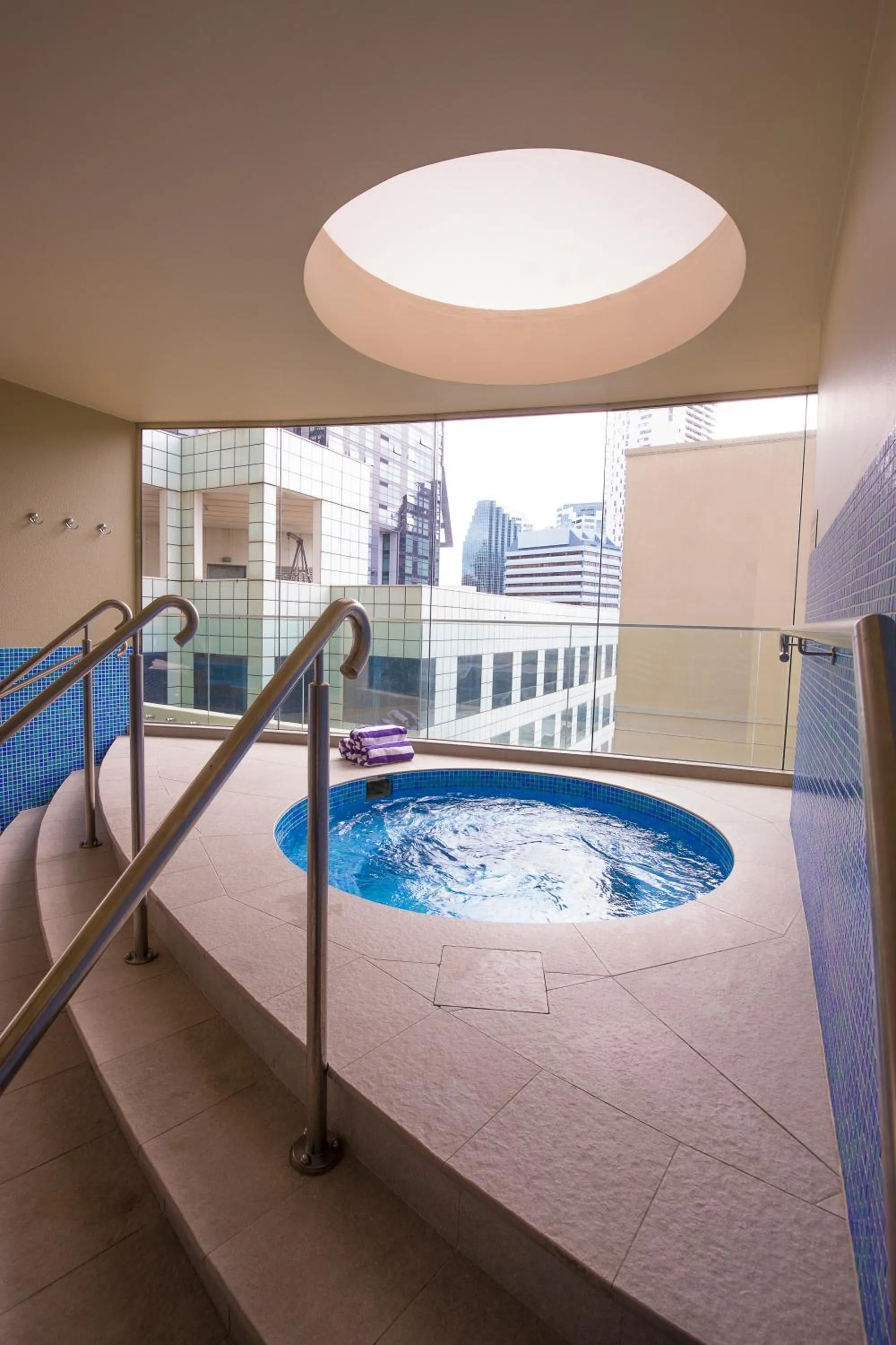 Area and facilities in The Sebel Sydney Chatswood