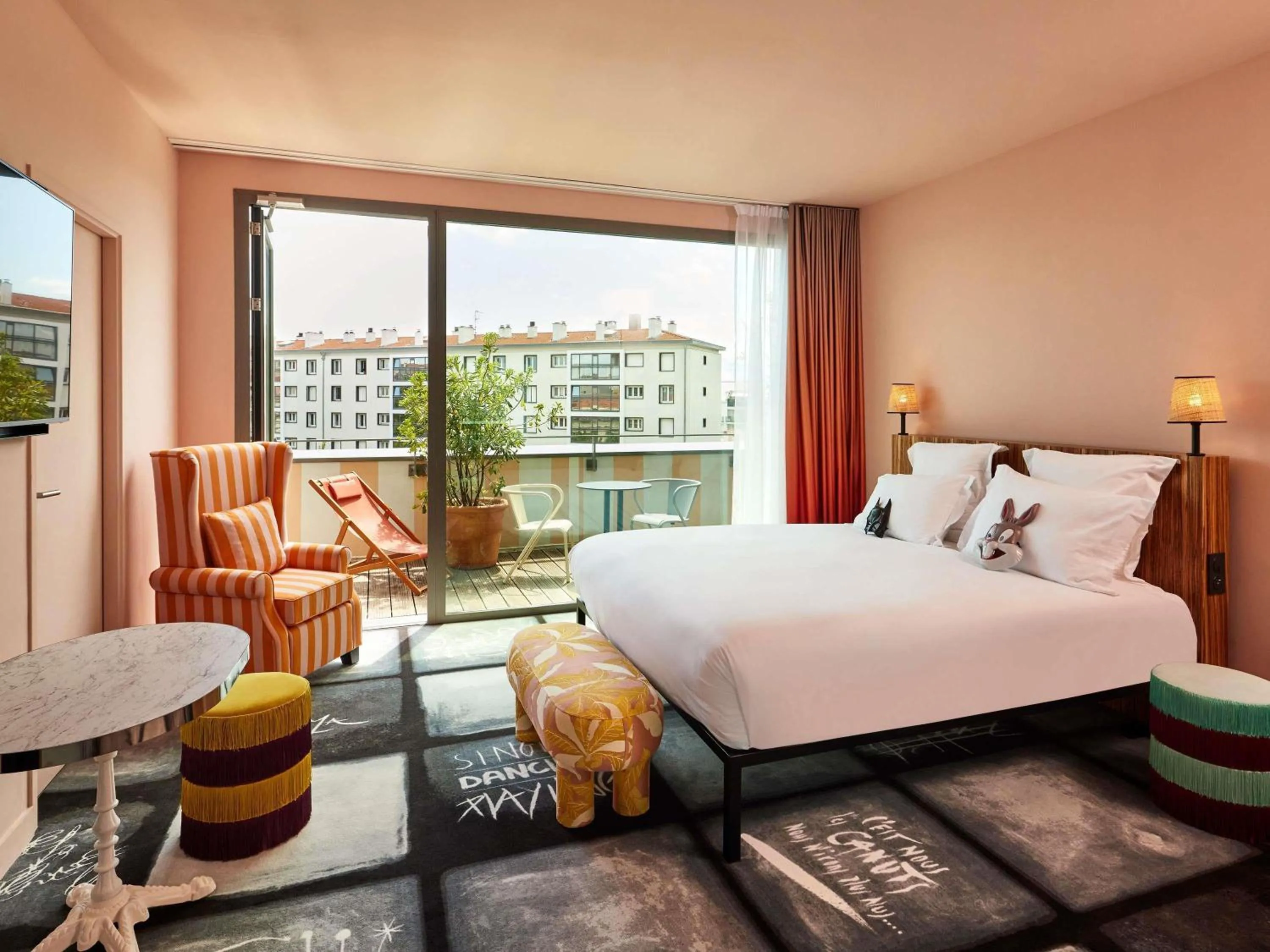 Bedroom, Bed in Mama Shelter Lyon