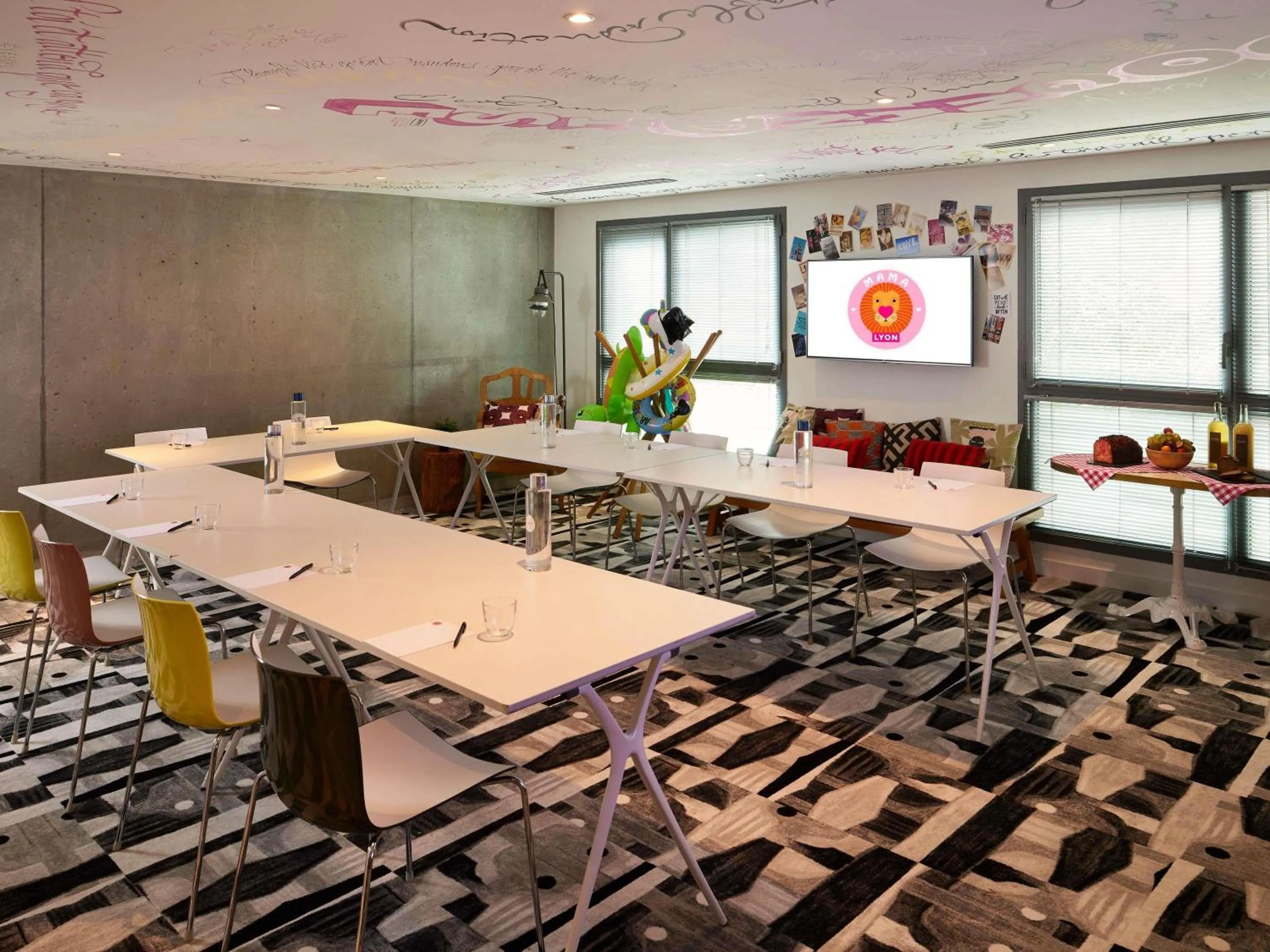Meeting/conference room in Mama Shelter Lyon