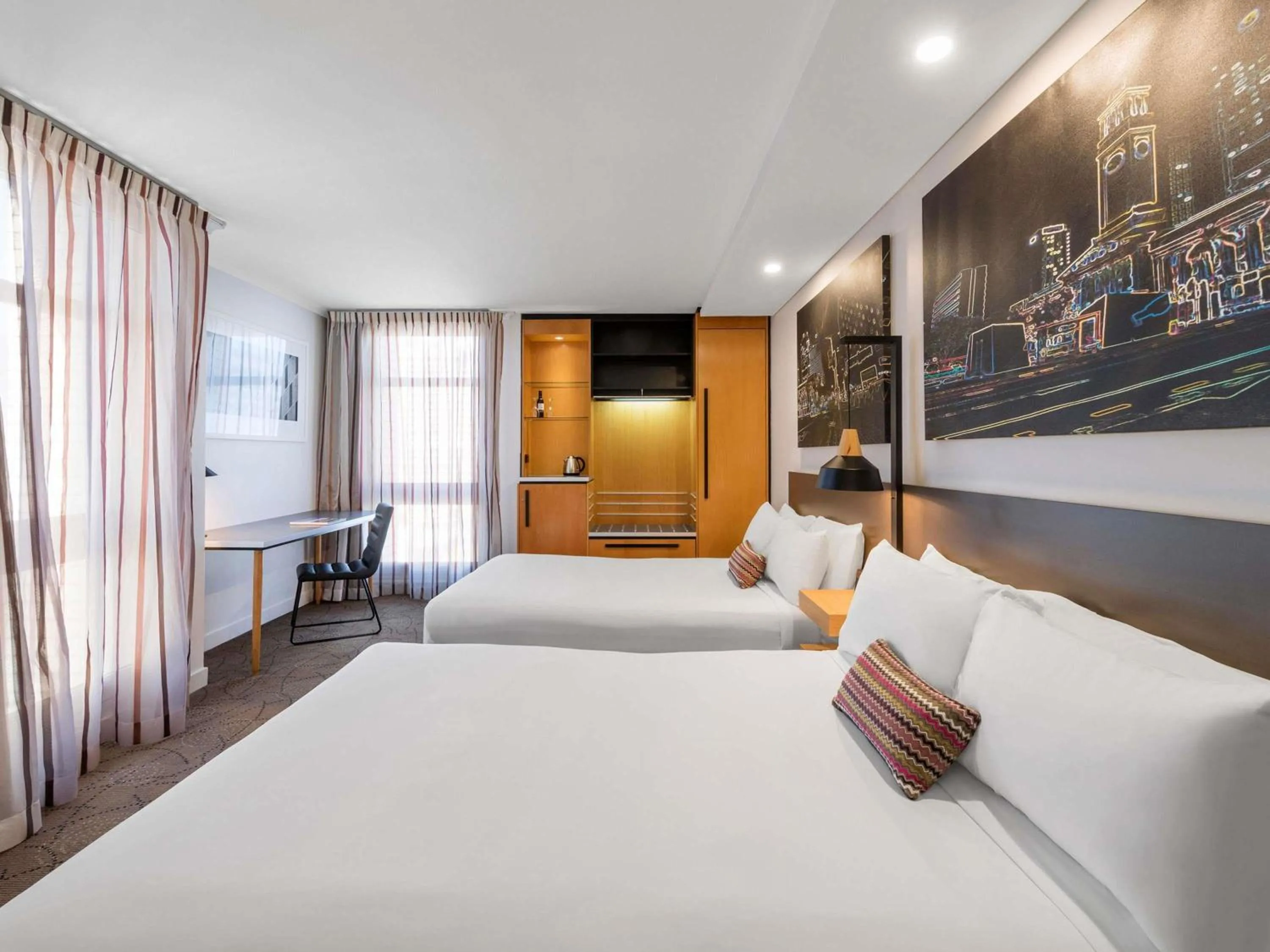 Bedroom, Bed in Mercure Brisbane King George Square