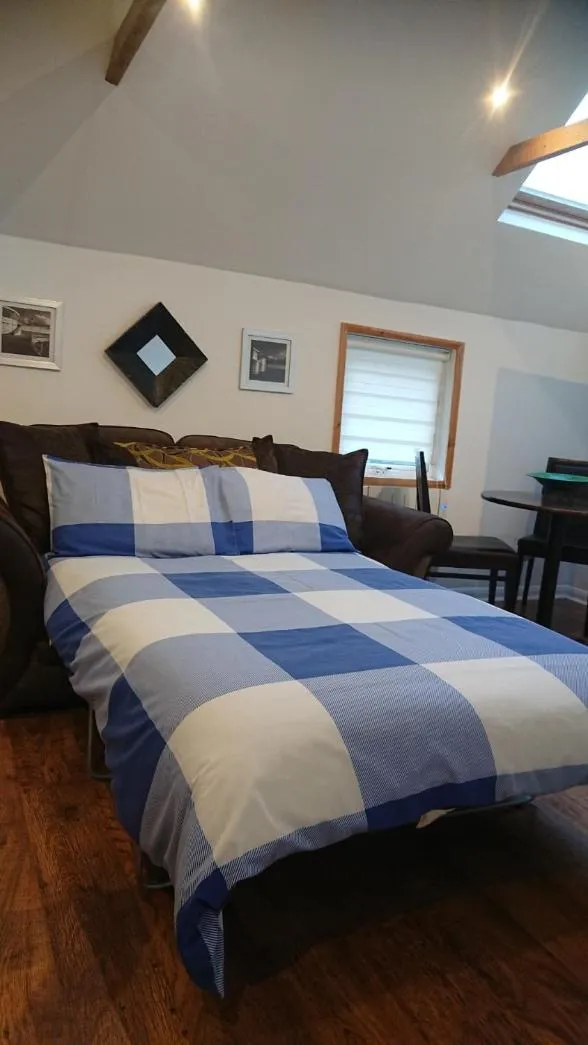 Living room, Bed in BexLet