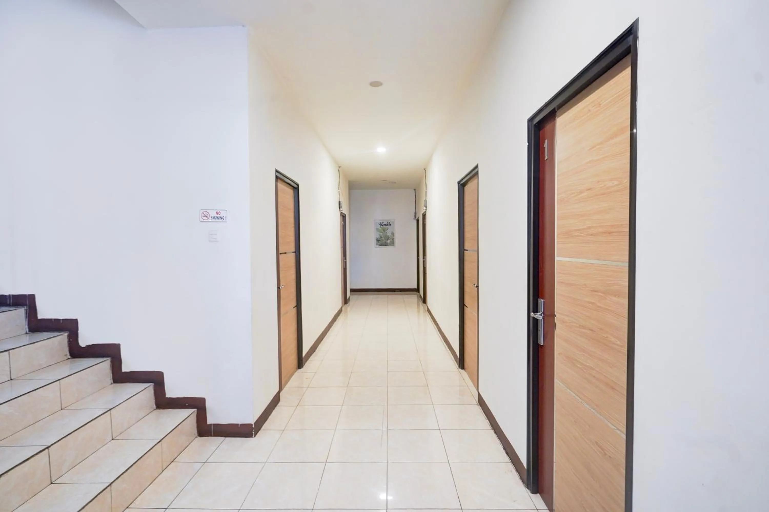 Lobby or reception in Hotel O Rappocini Near Rsia Paramount