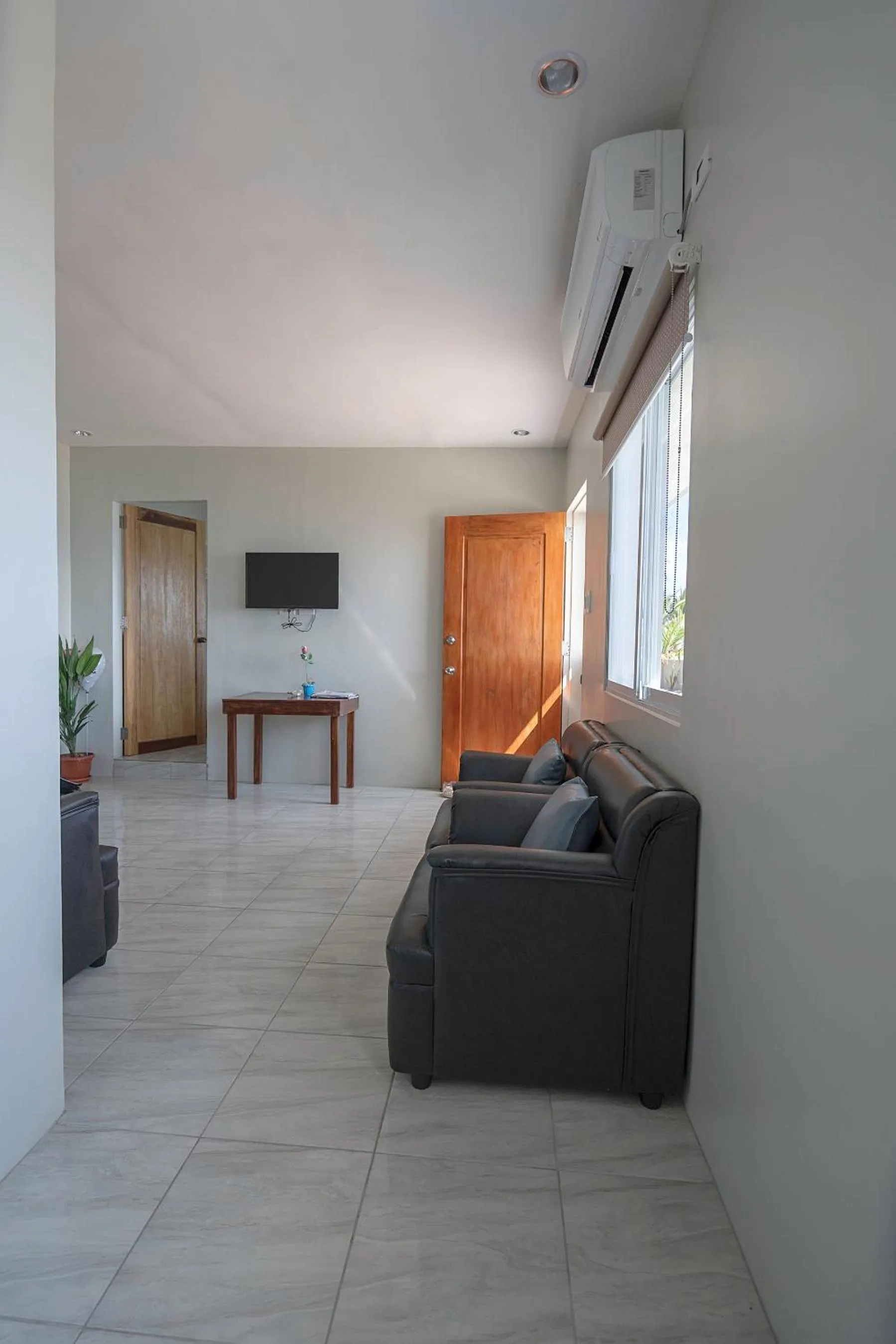 Living room, Seating Area in Sunrise Beach Club Resort Amanecer