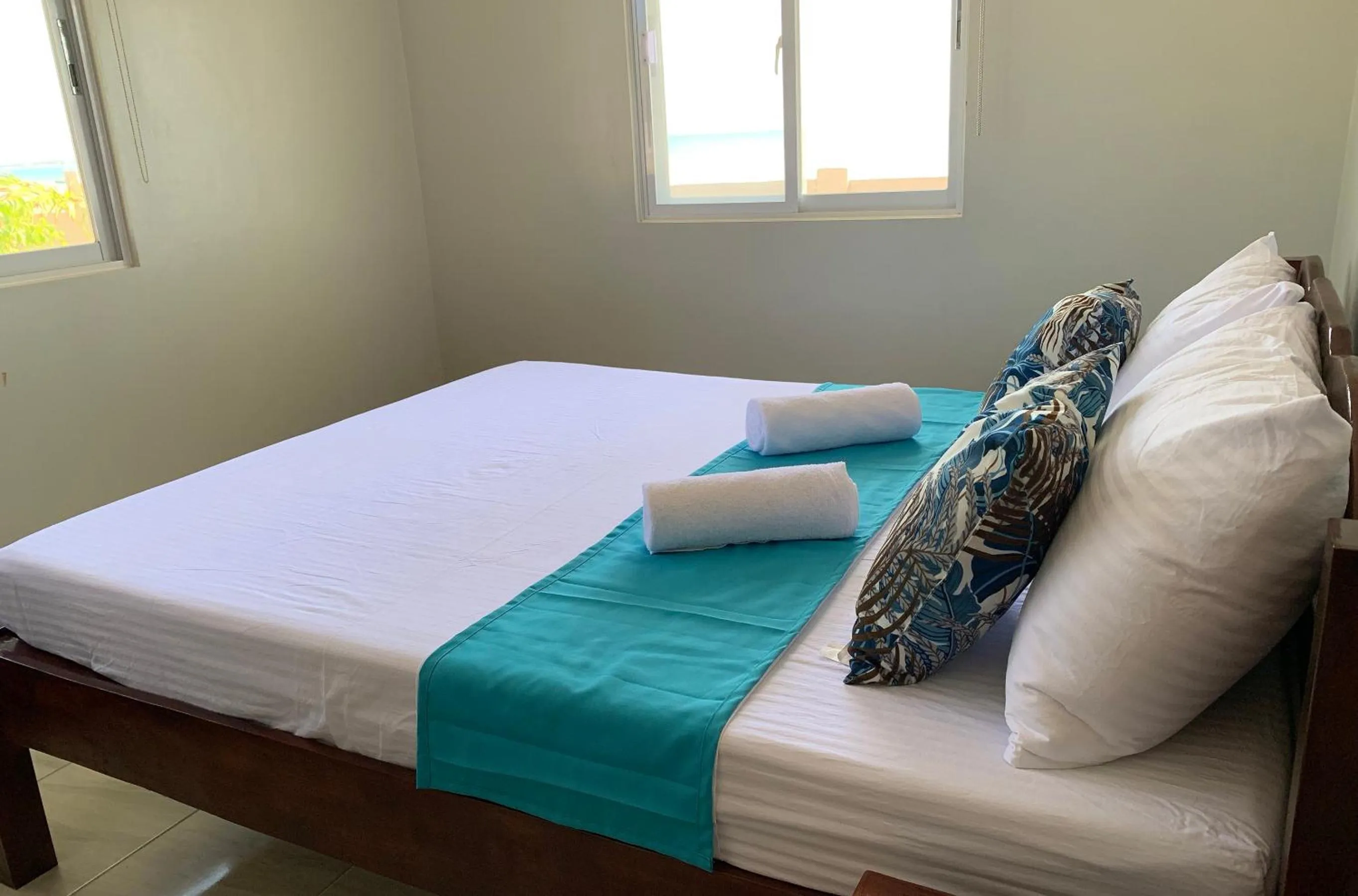 Bedroom, Bed in Sunrise Beach Club Resort Amanecer