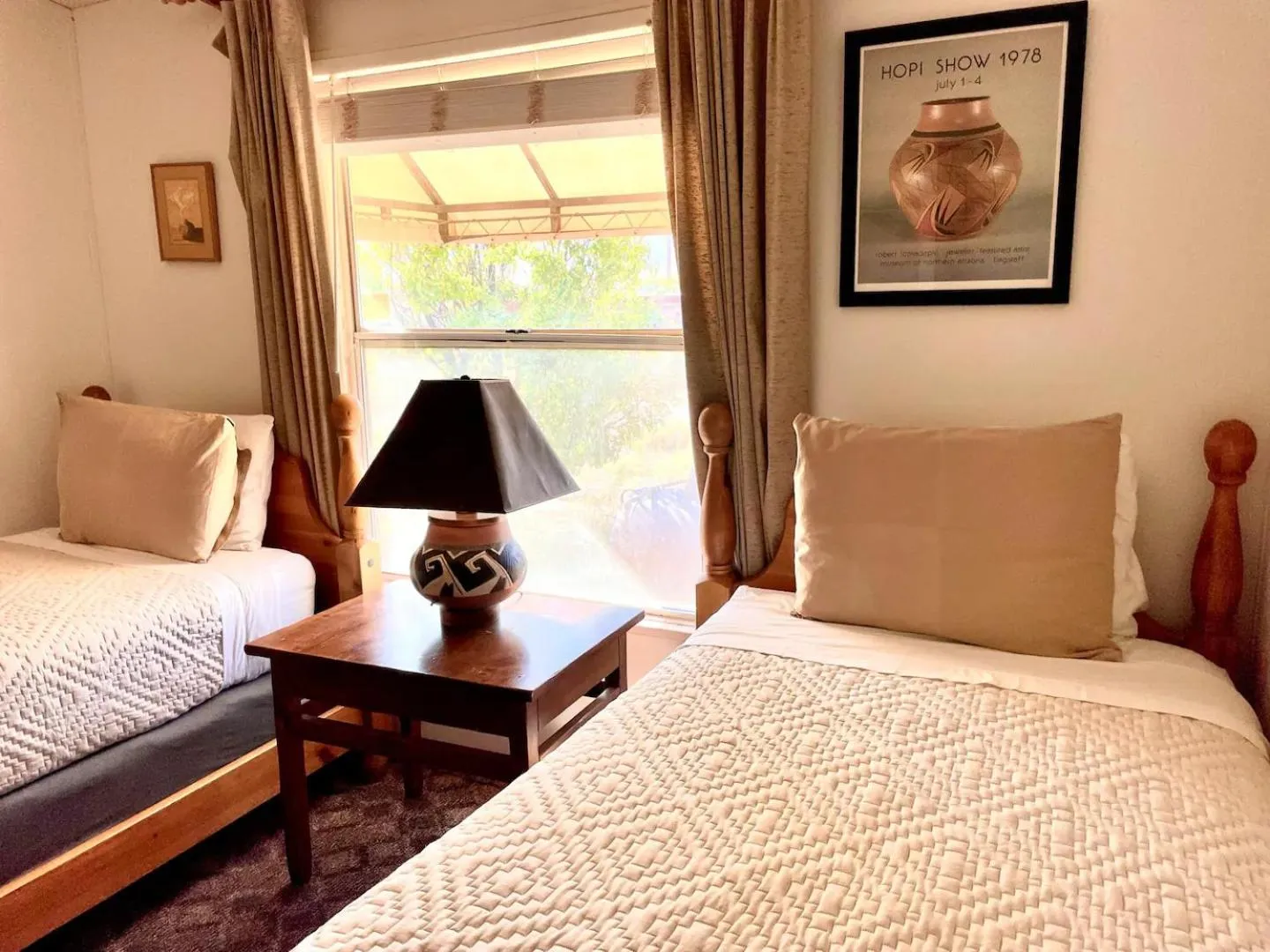 Bed in Lee's Ferry Lodge at Vermilion Cliffs