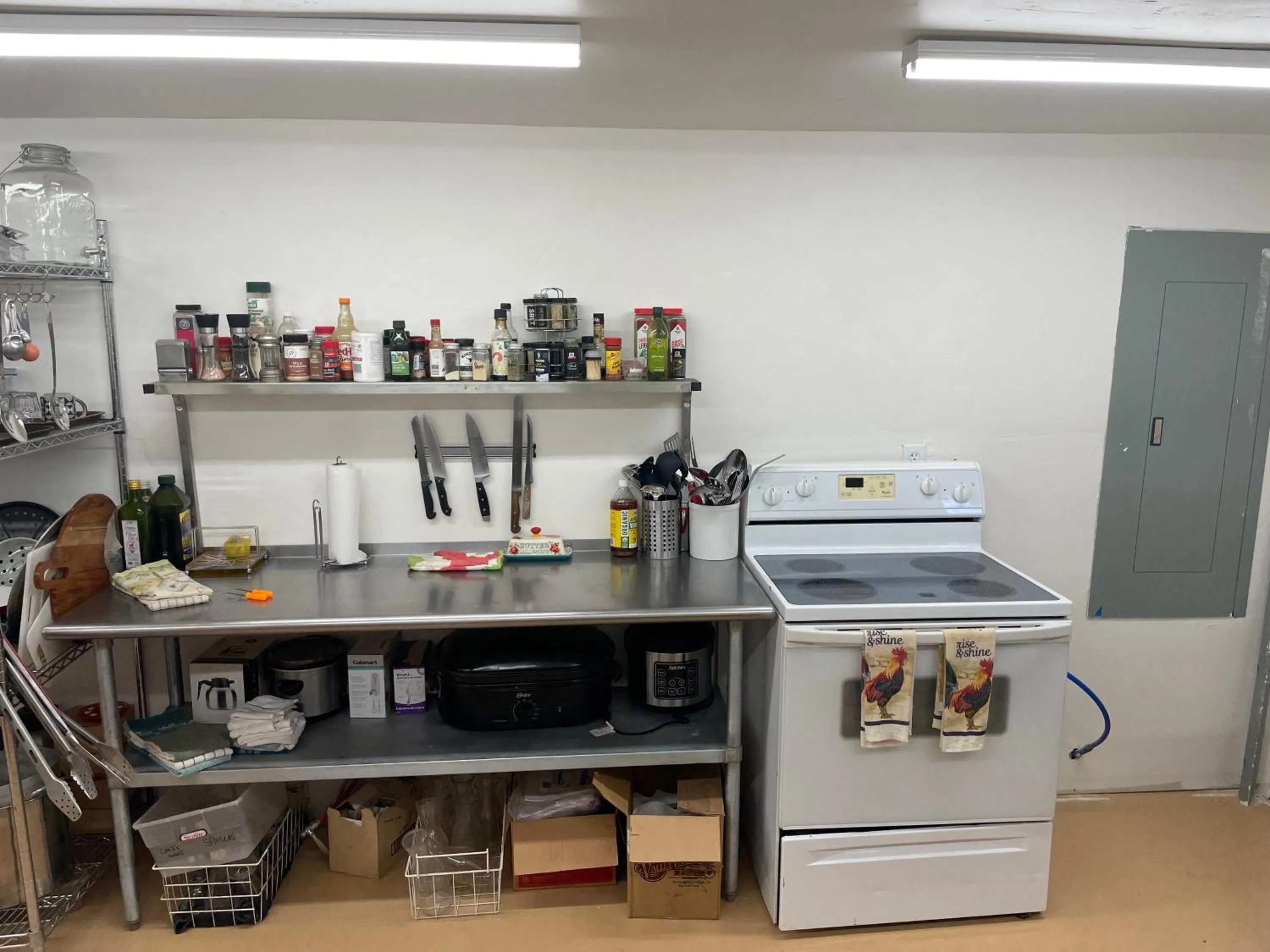 Kitchen or kitchenette in Lee's Ferry Lodge at Vermilion Cliffs